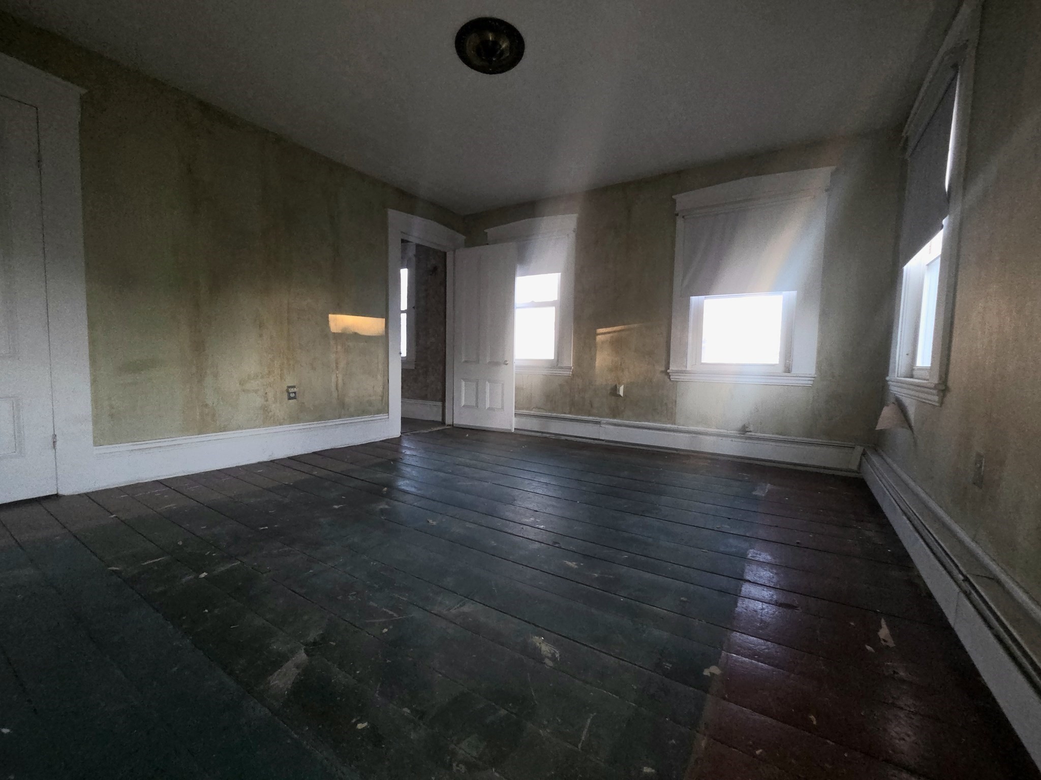 4 Upham St Property Photo 7