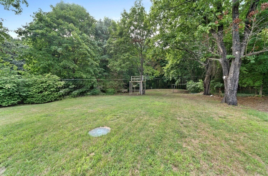57 Main St Property Photo 7