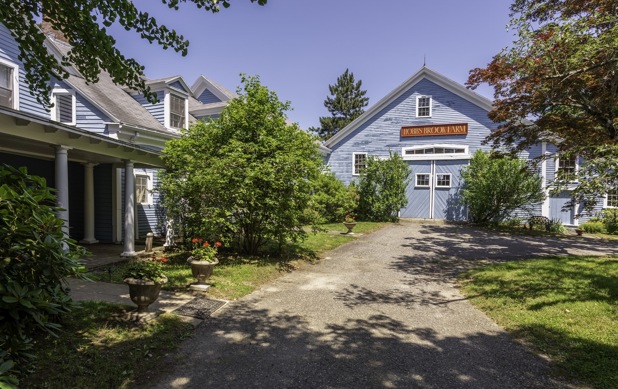 10 Reiling Pond Rd Property Photo 1