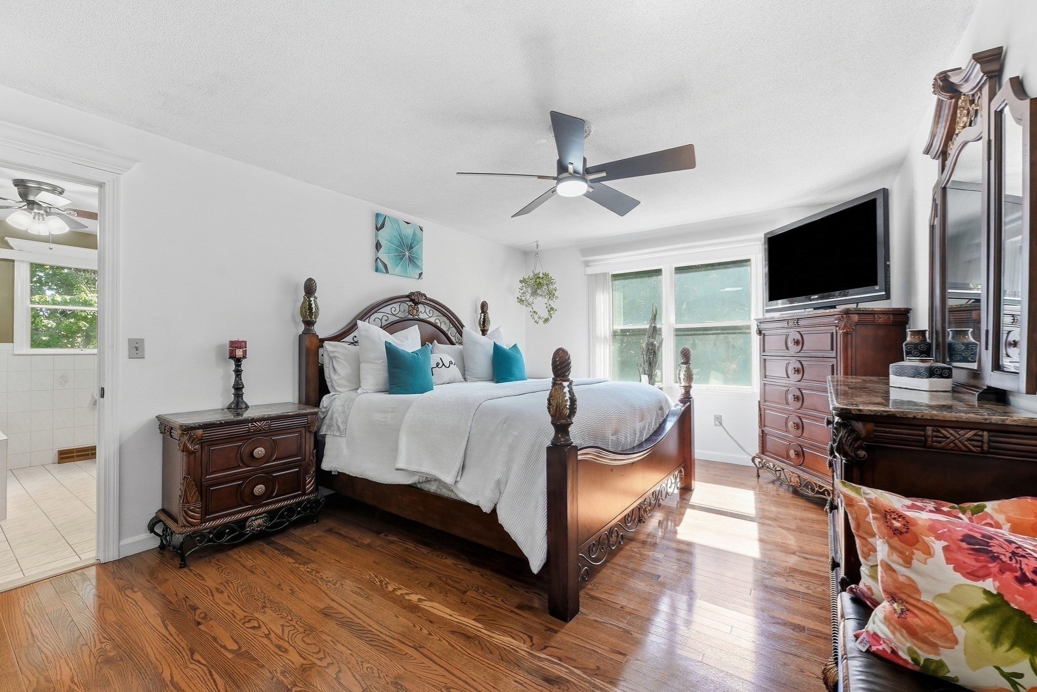 252 Elizabeth Dr. Property Photo 15