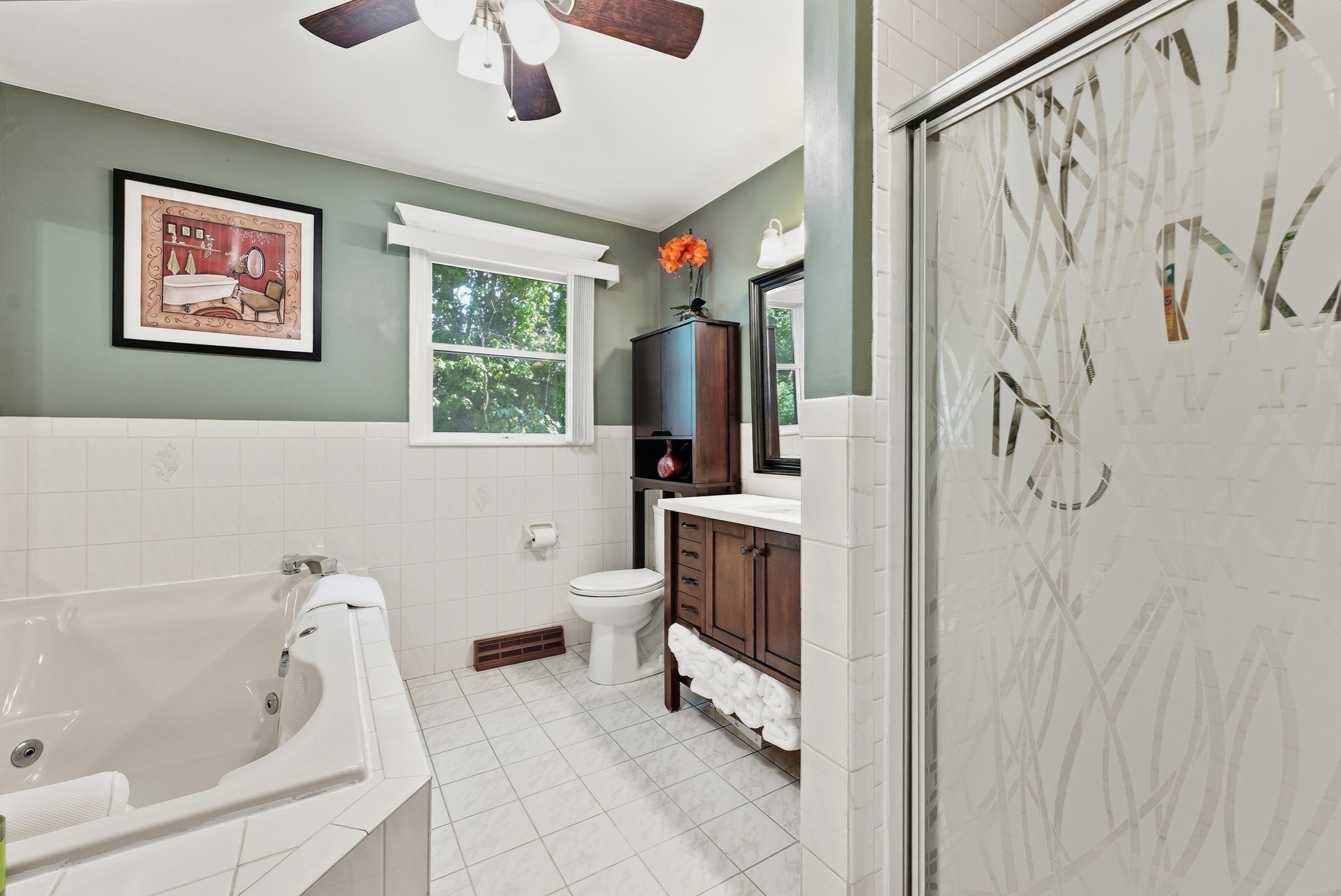252 Elizabeth Dr. Property Photo 17