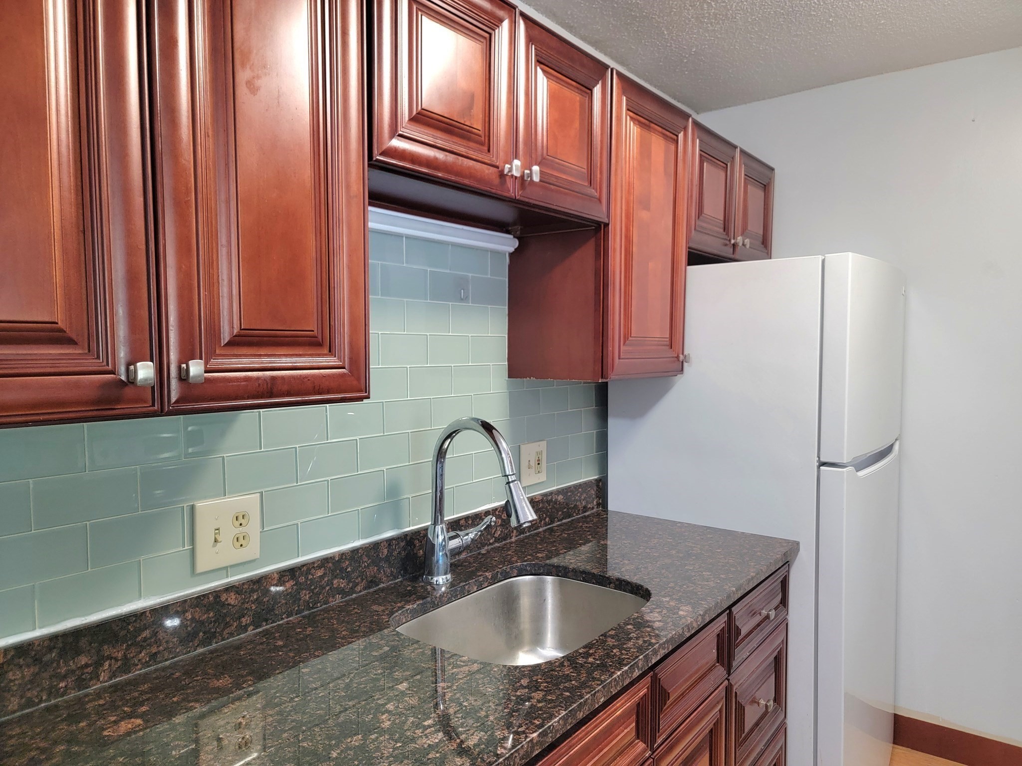 15 Bower Rd # B10 Property Photo 3
