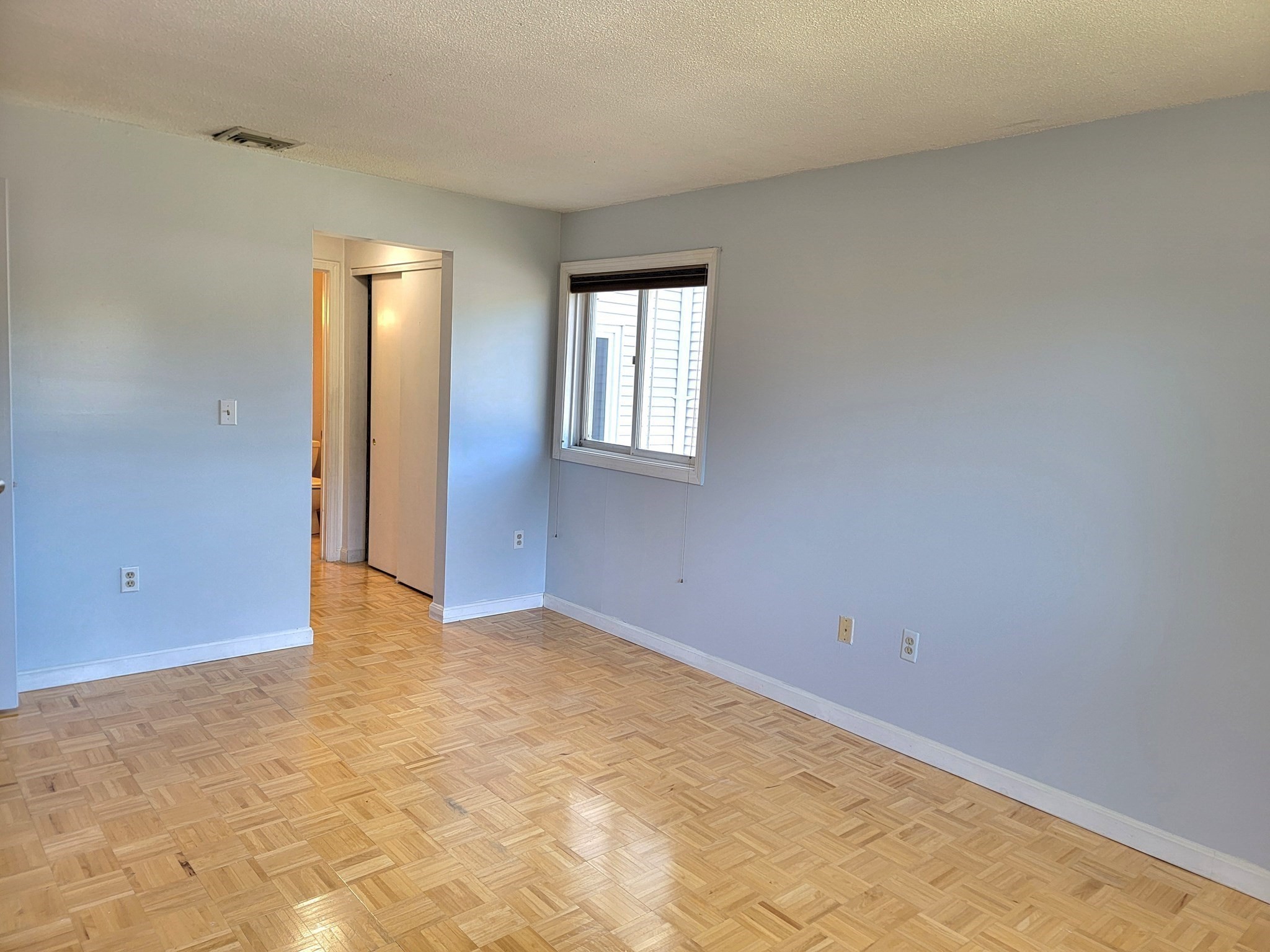 15 Bower Rd # B10 Property Photo 6