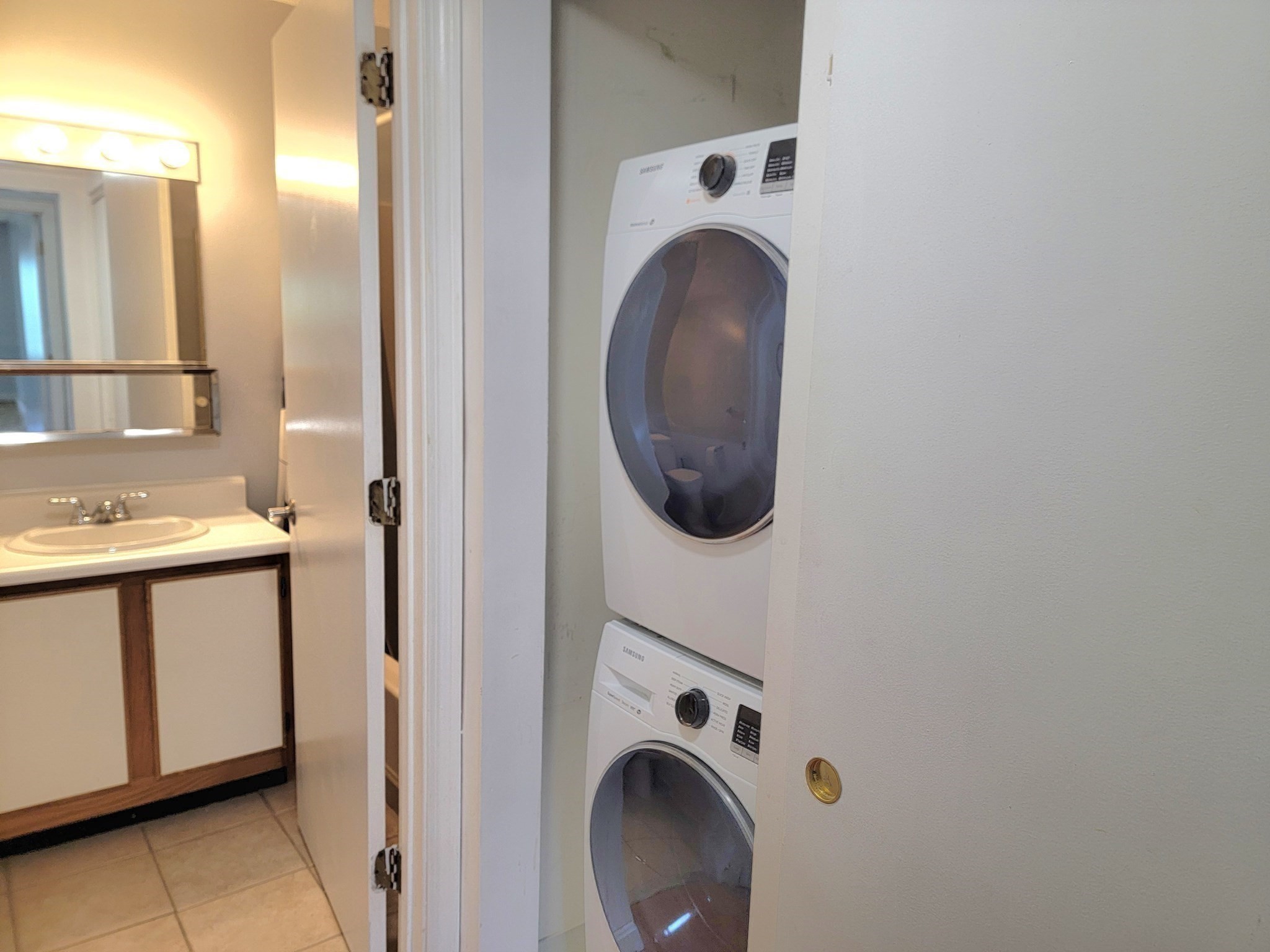 15 Bower Rd # B10 Property Photo 10