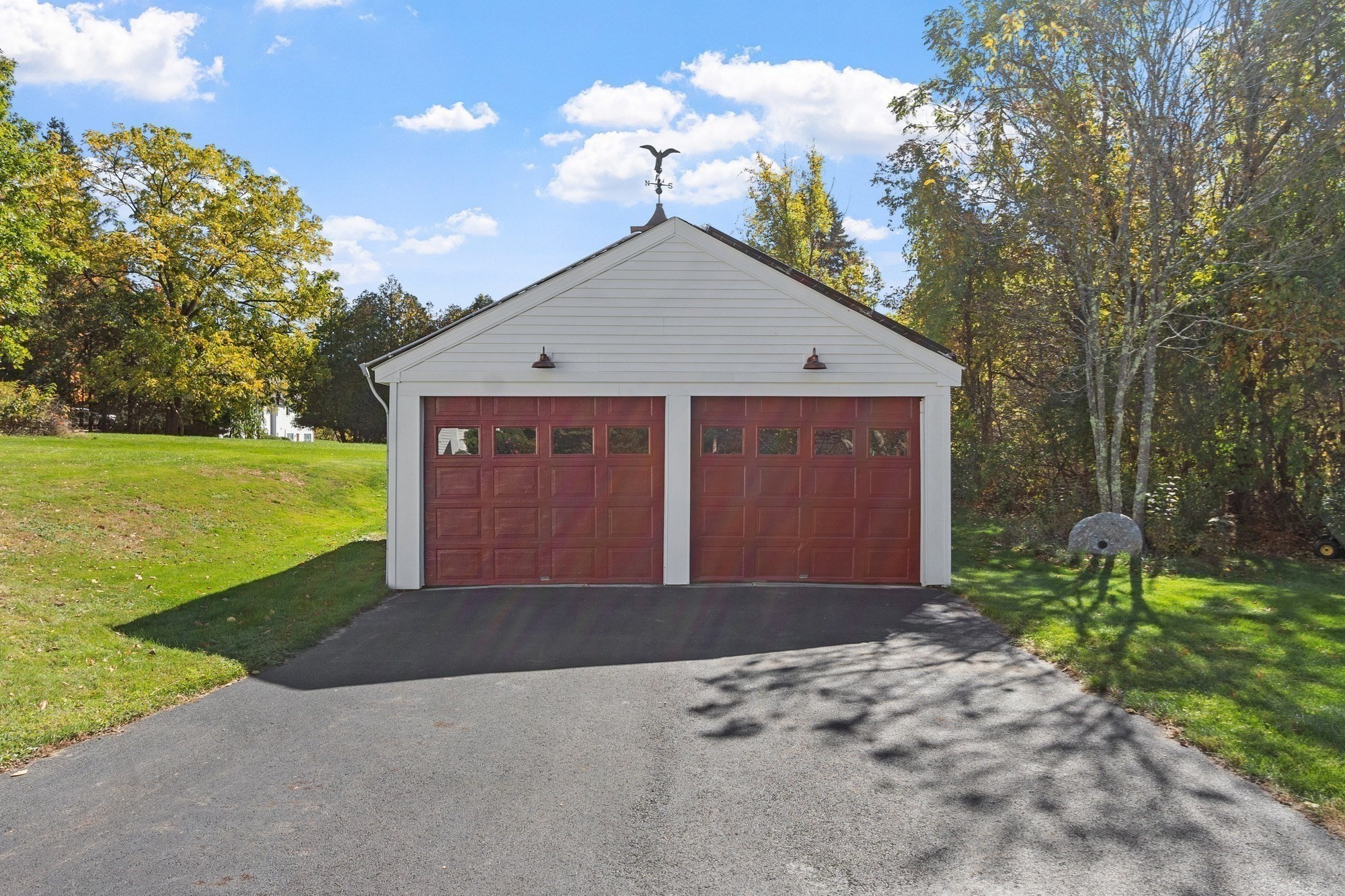 643 Harvard Rd Property Photo 11