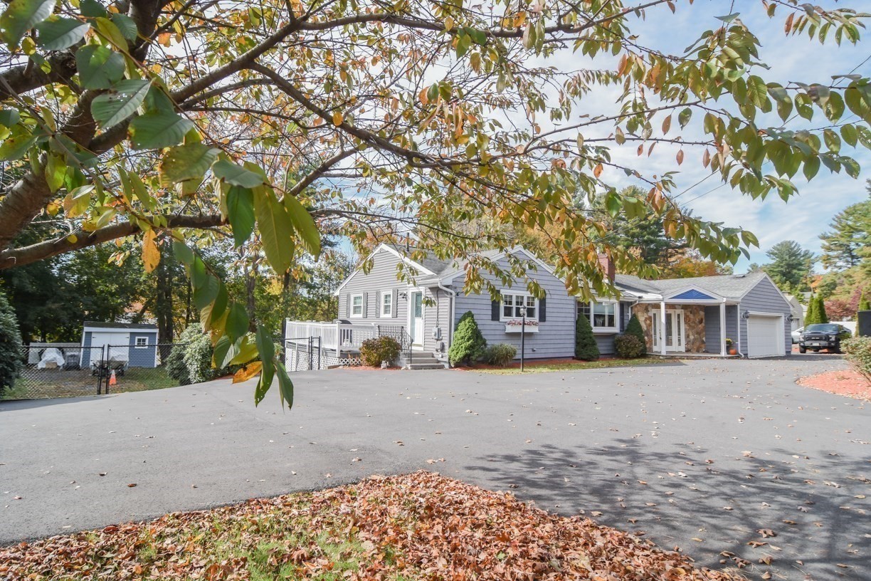 39 Walnut Street Property Photo 2