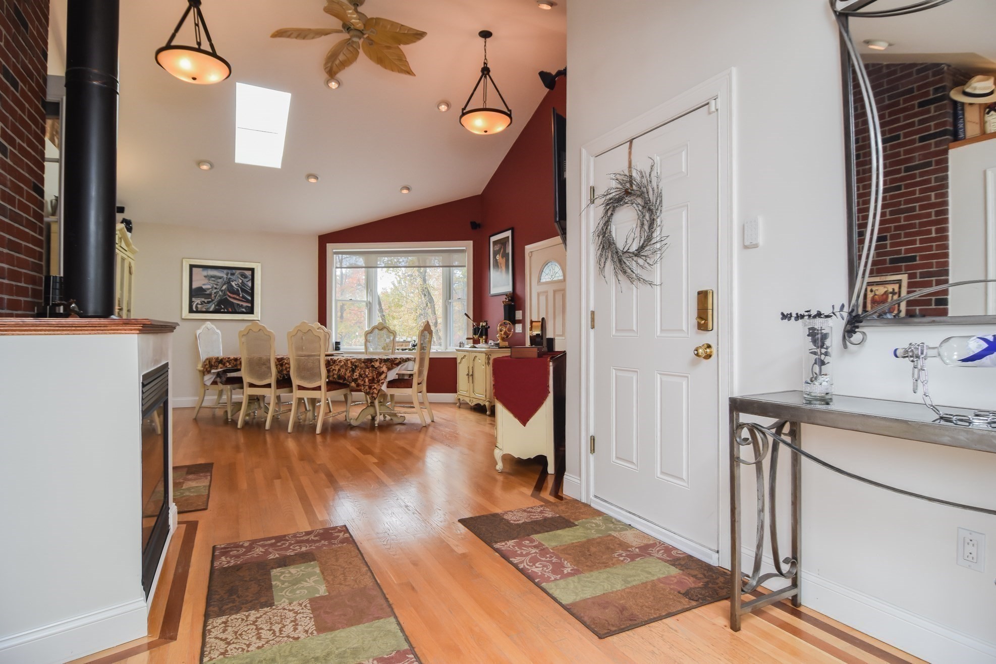 39 Walnut Street Property Photo 5
