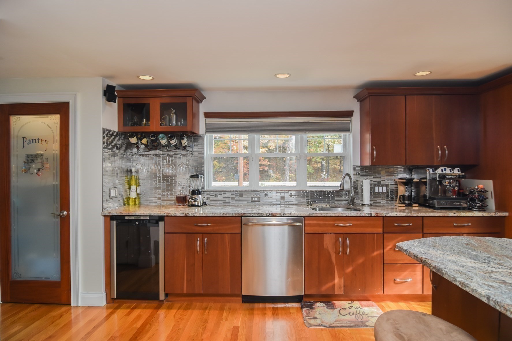 39 Walnut Street Property Photo 11