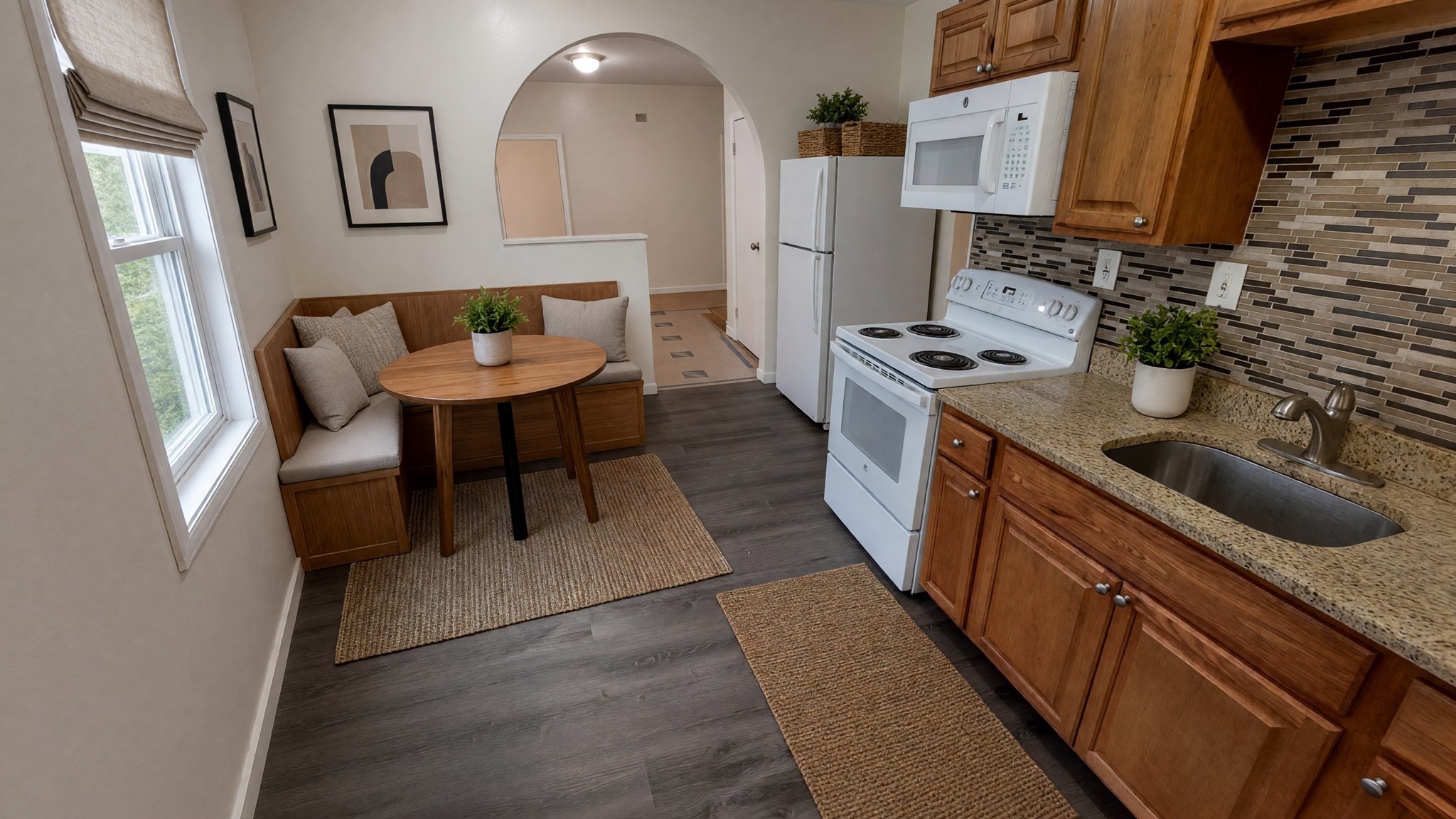 125 Rosseter St. # 2R Property Photo 1