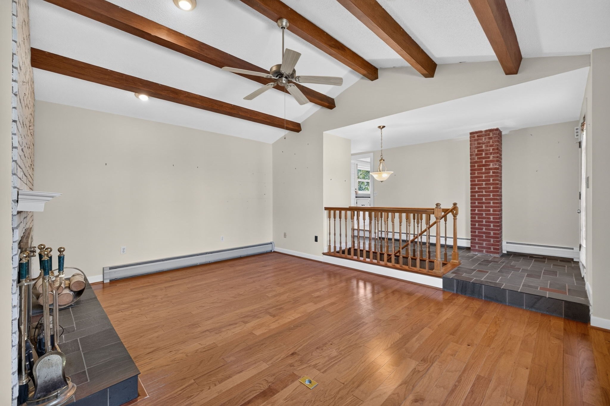 63 Hemlock St Property Photo 8
