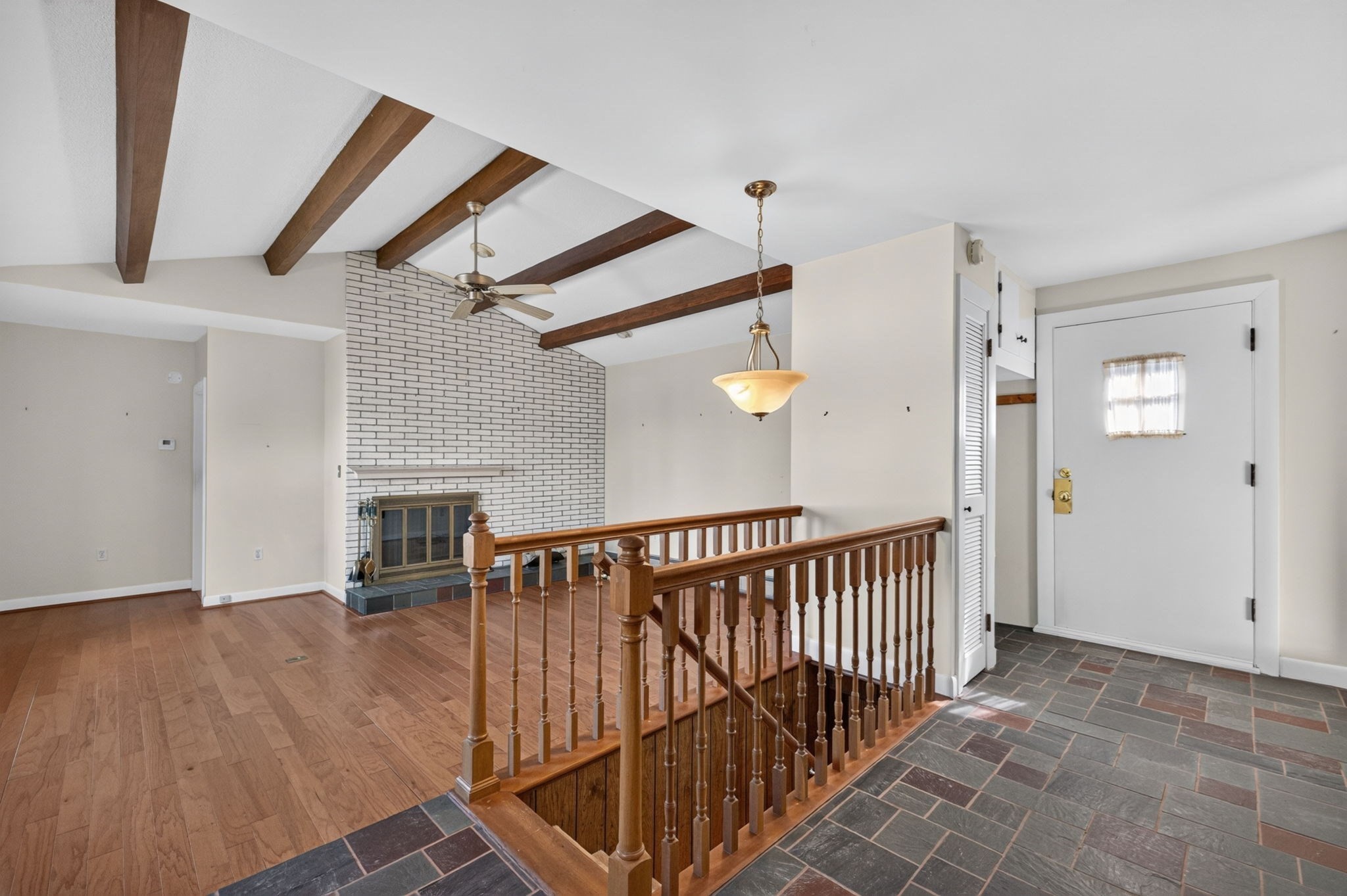 63 Hemlock St Property Photo 11