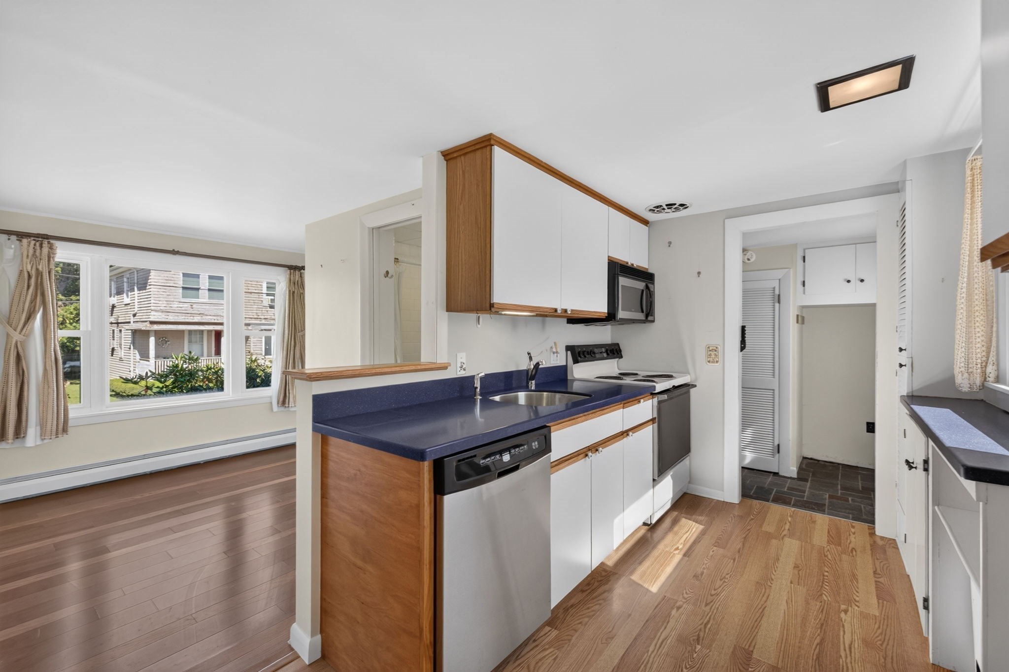 63 Hemlock St Property Photo 18