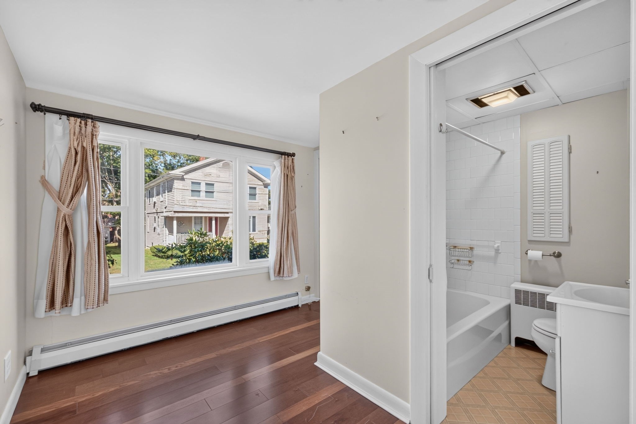63 Hemlock St Property Photo 23