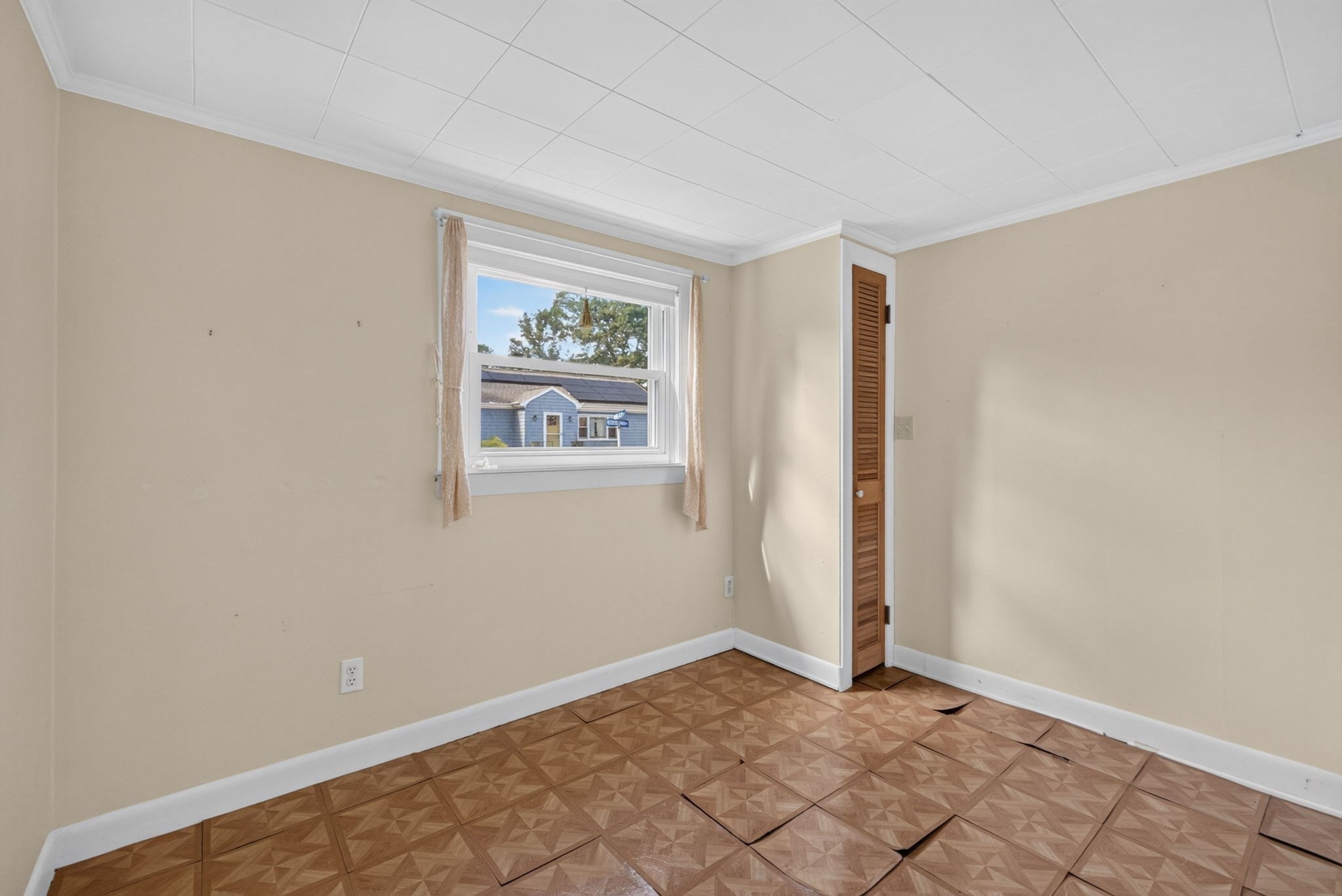 63 Hemlock St Property Photo 25