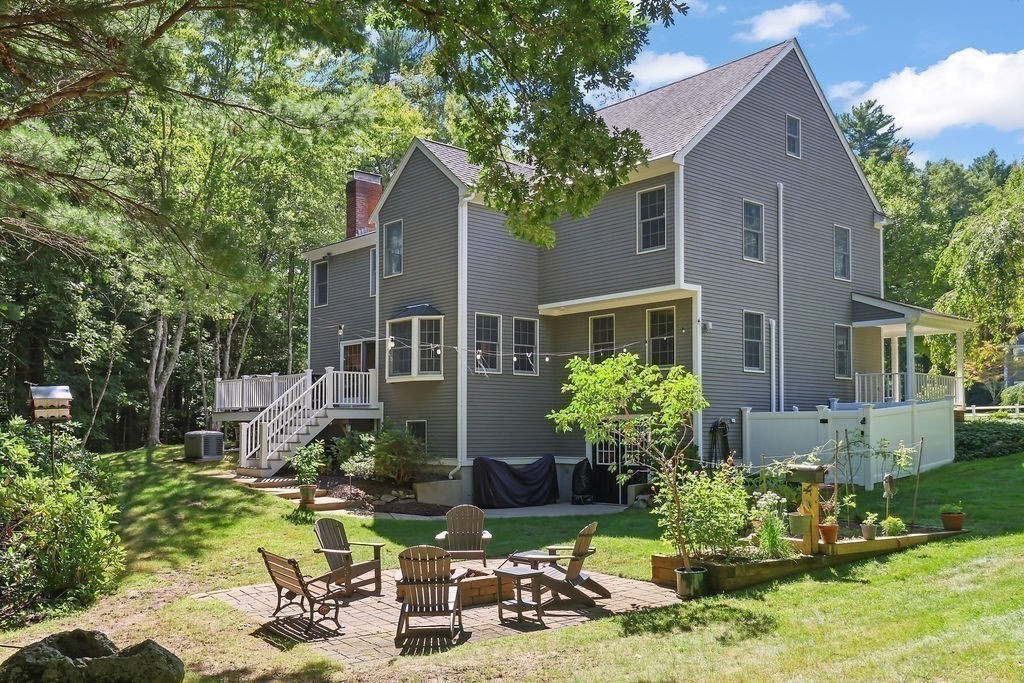 34 Meeting House Rd. Property Photo 4
