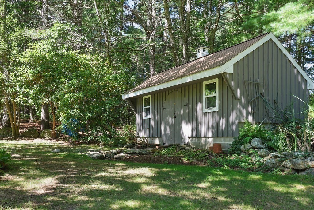 34 Meeting House Rd. Property Photo 6