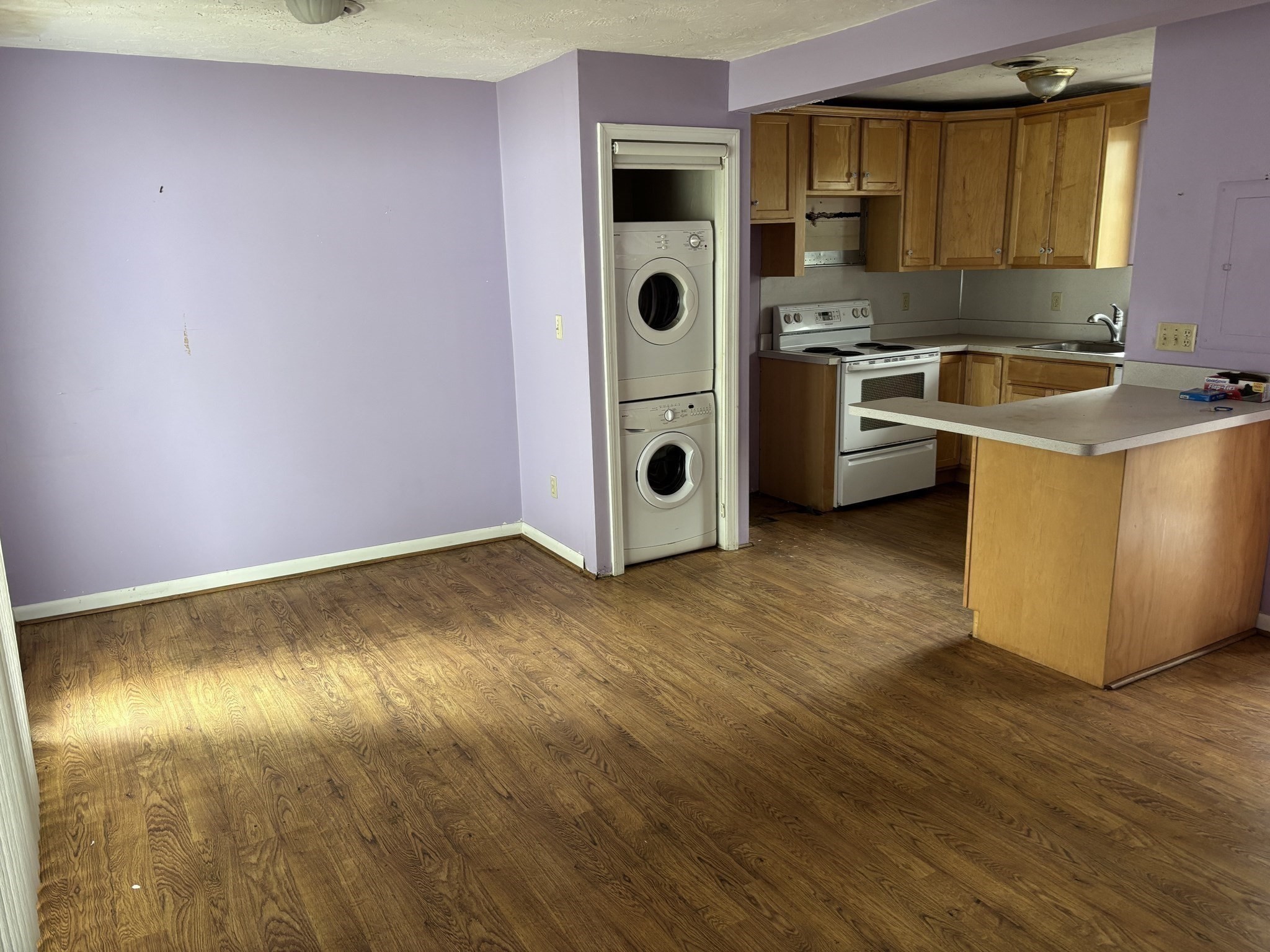 193 Lake Street # 4 Property Photo 3