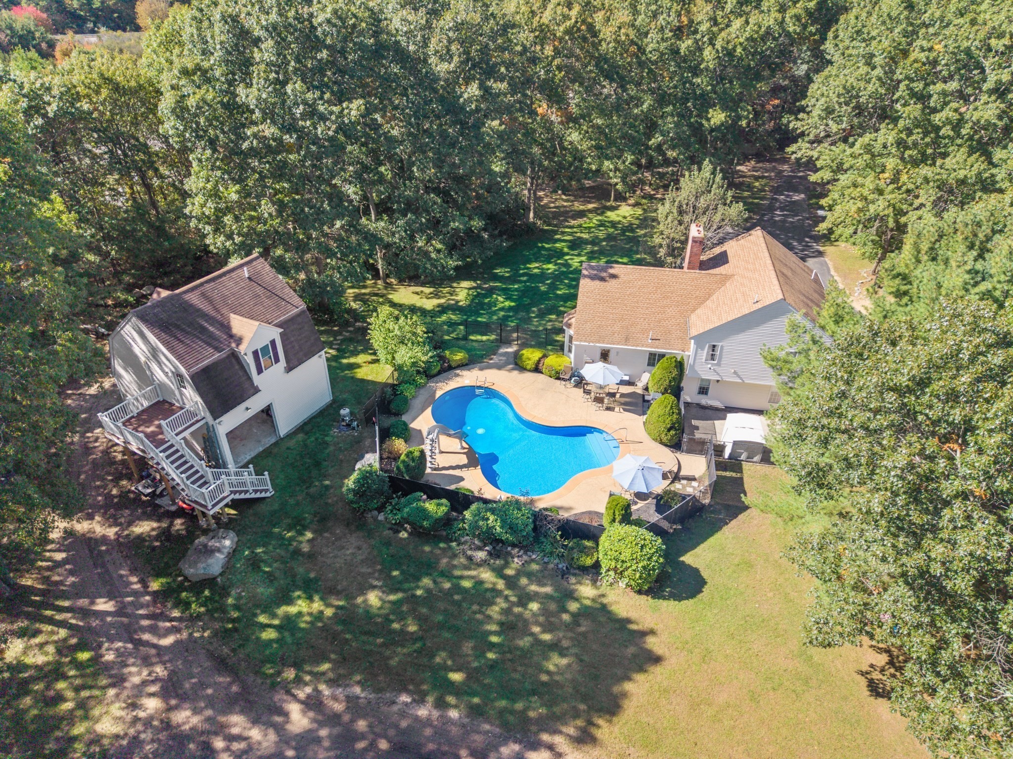 50 Ivy Cir Property Photo 1