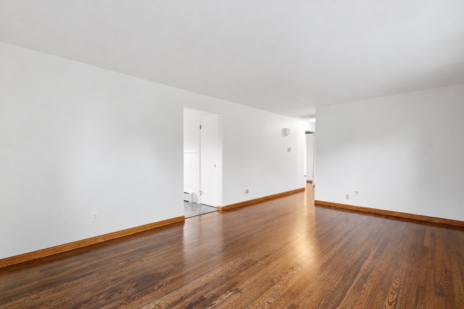 45 Pineridge St Property Photo 4