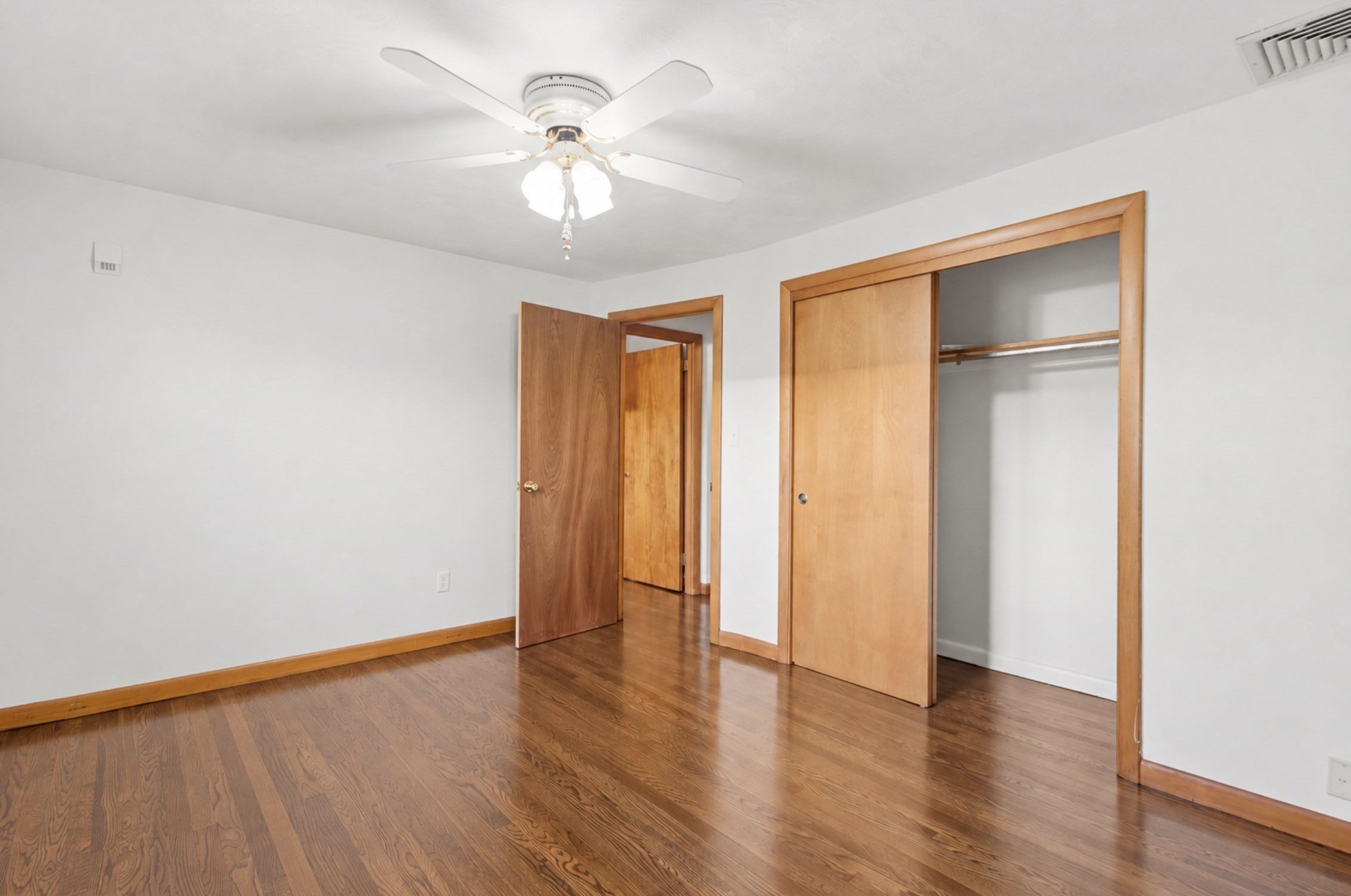 45 Pineridge St Property Photo 10