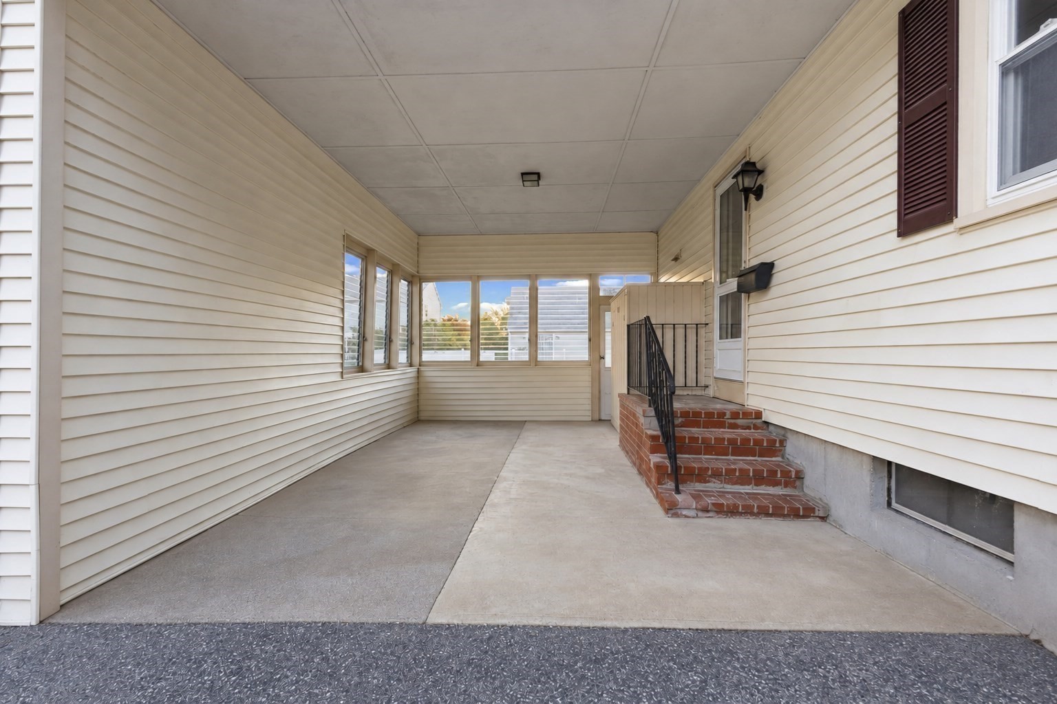 45 Pineridge St Property Photo 16