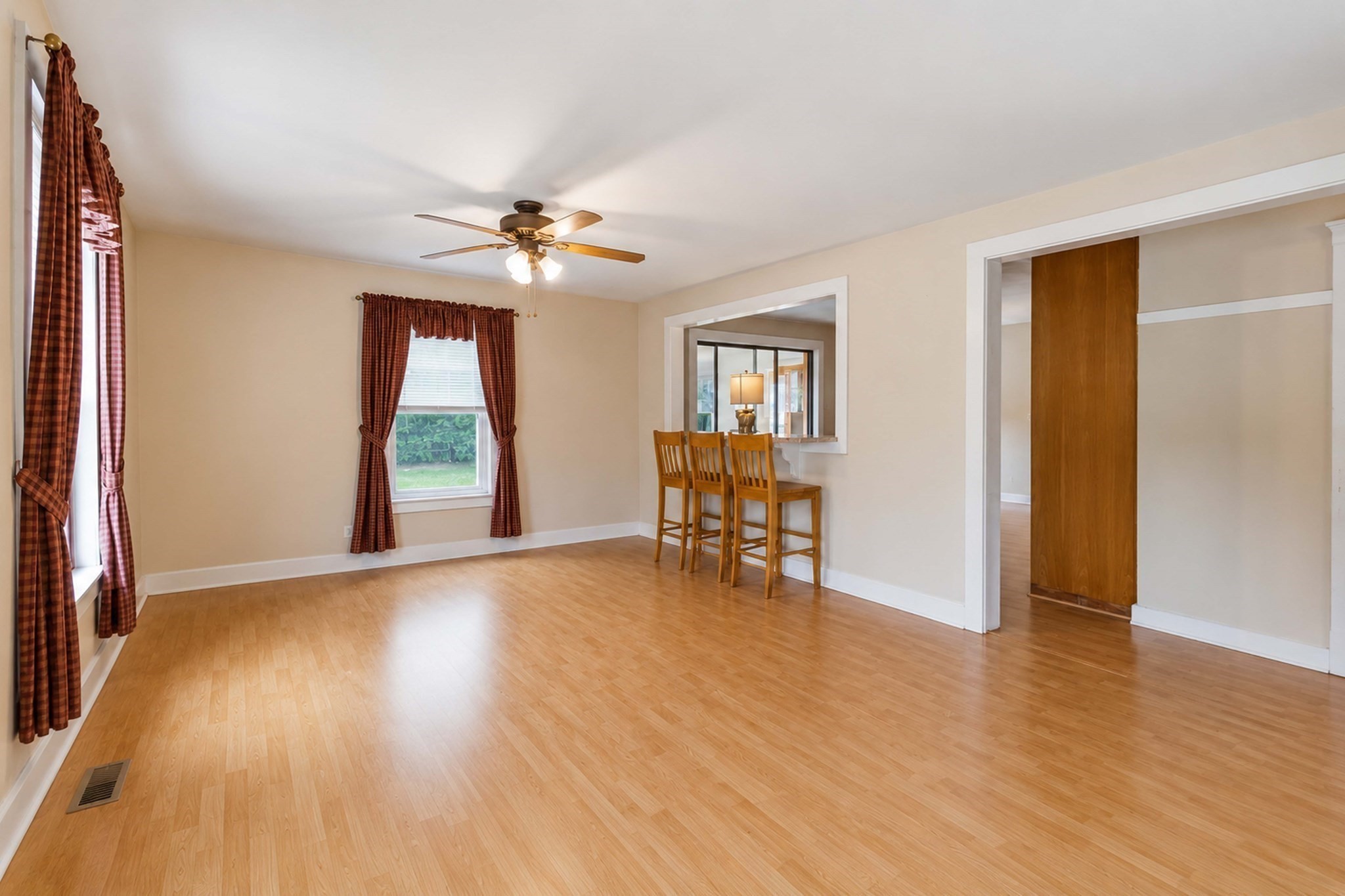 14 Highland Ave Property Photo 14