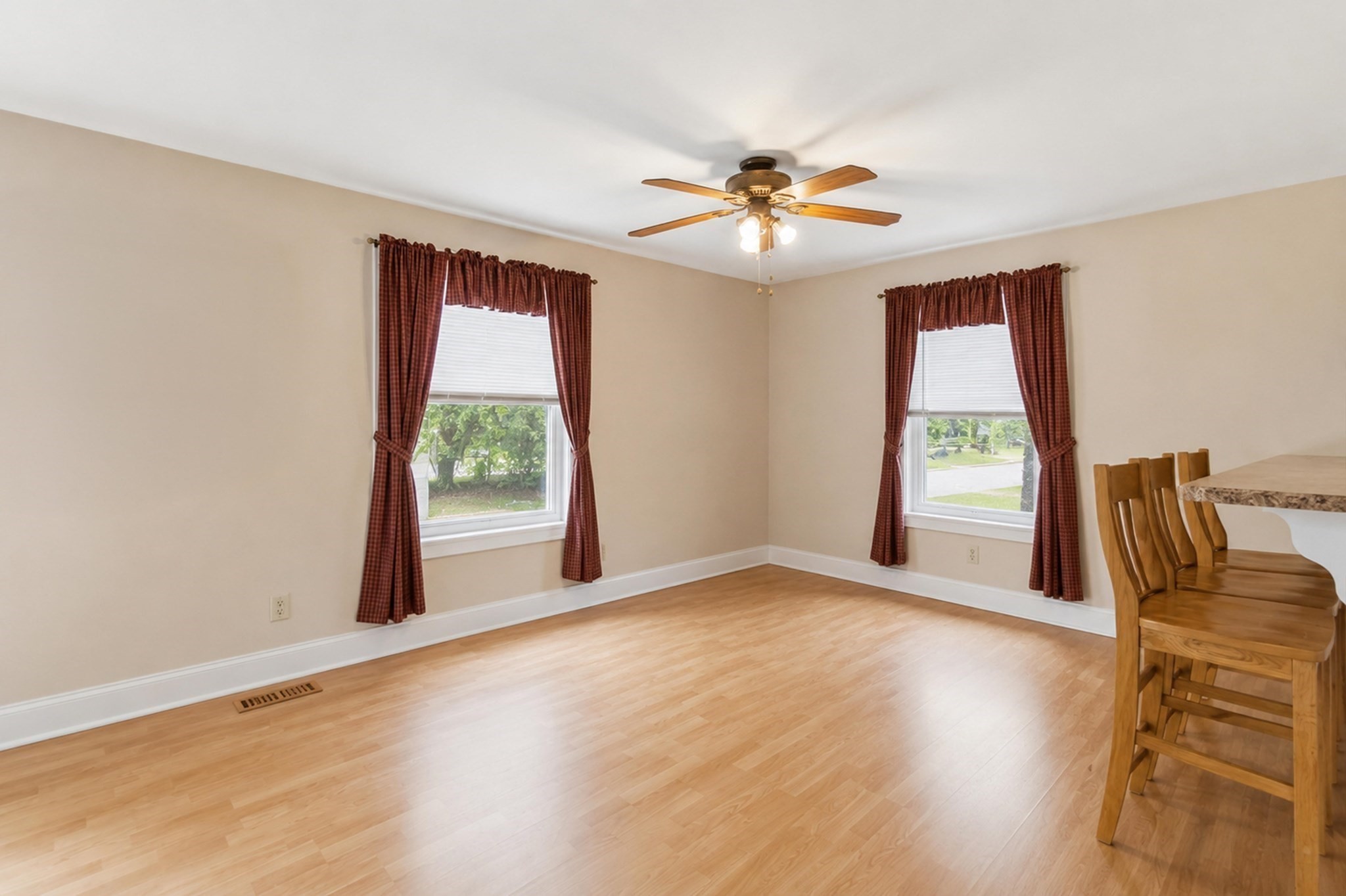 14 Highland Ave Property Photo 15