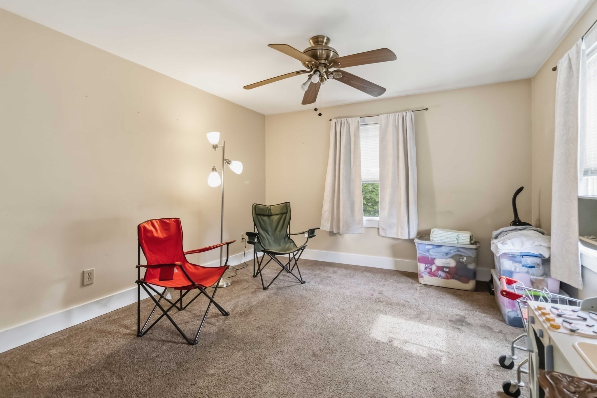 14 Highland Ave Property Photo 18