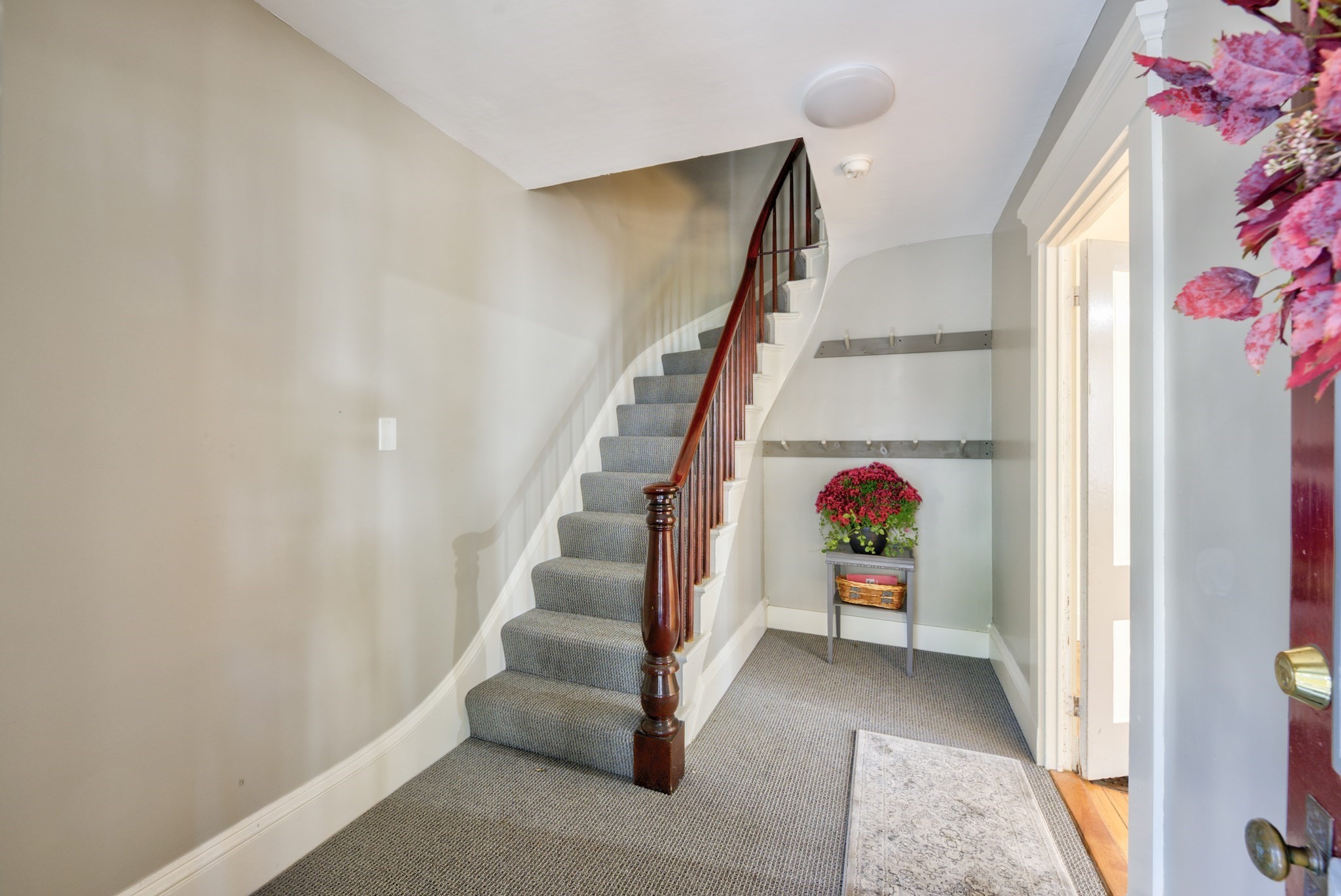 76 Atlantic St Property Photo 11