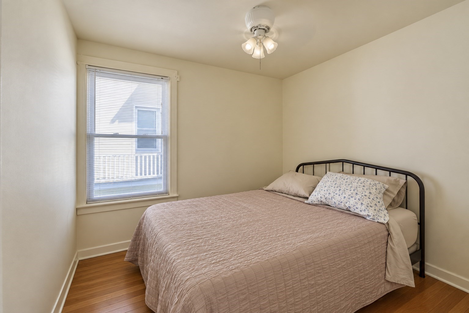76 Atlantic St Property Photo 18