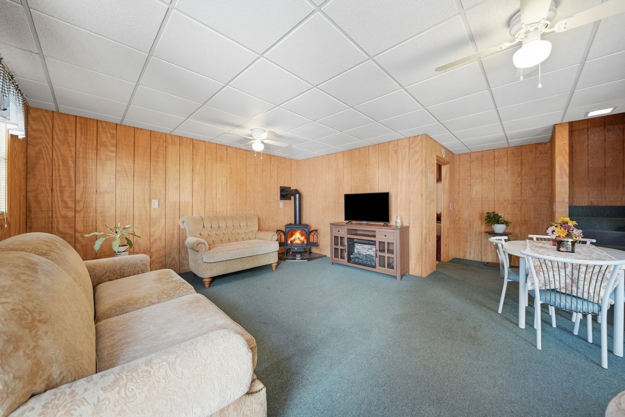 10 Summit Ter Property Photo 16