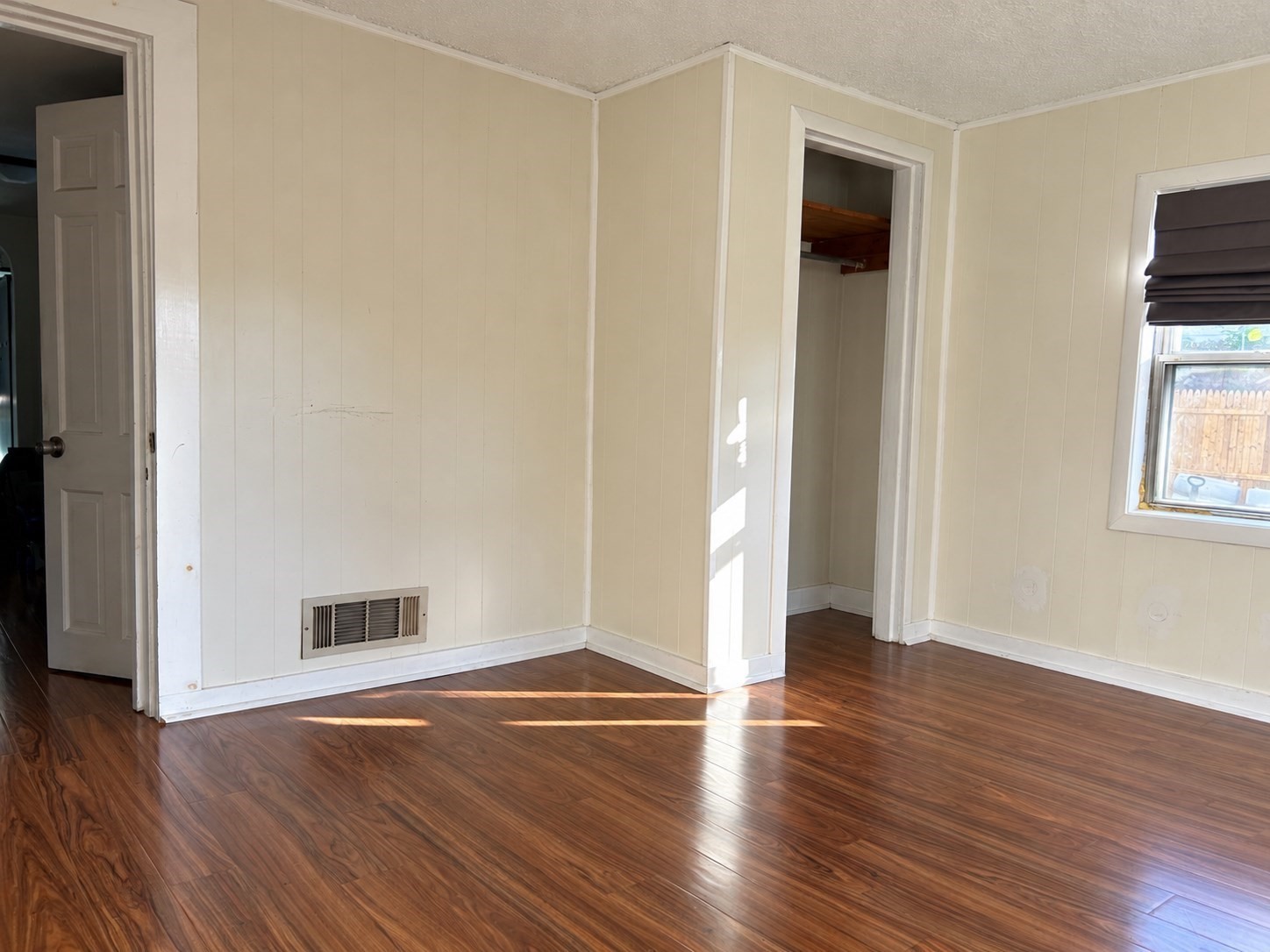 126 Pine Hill Cir Property Photo 7