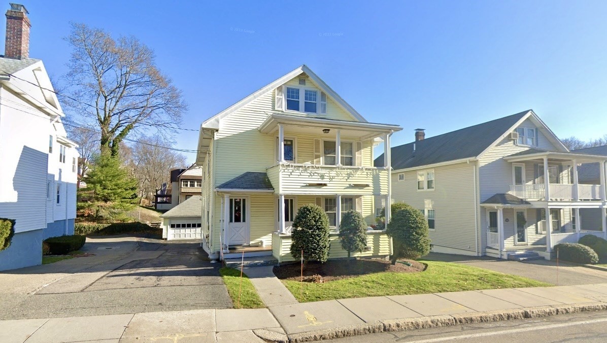 227 Common St Property Photo 1