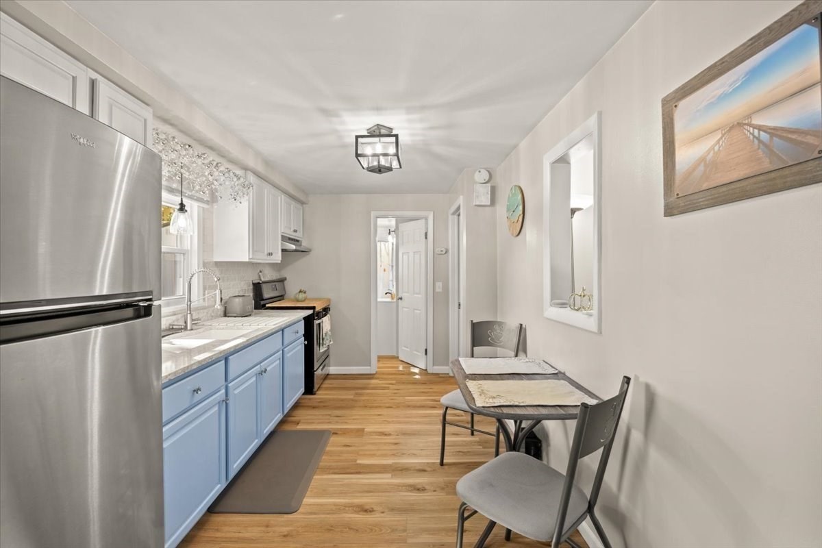 37 Sidney Ave Property Photo 8