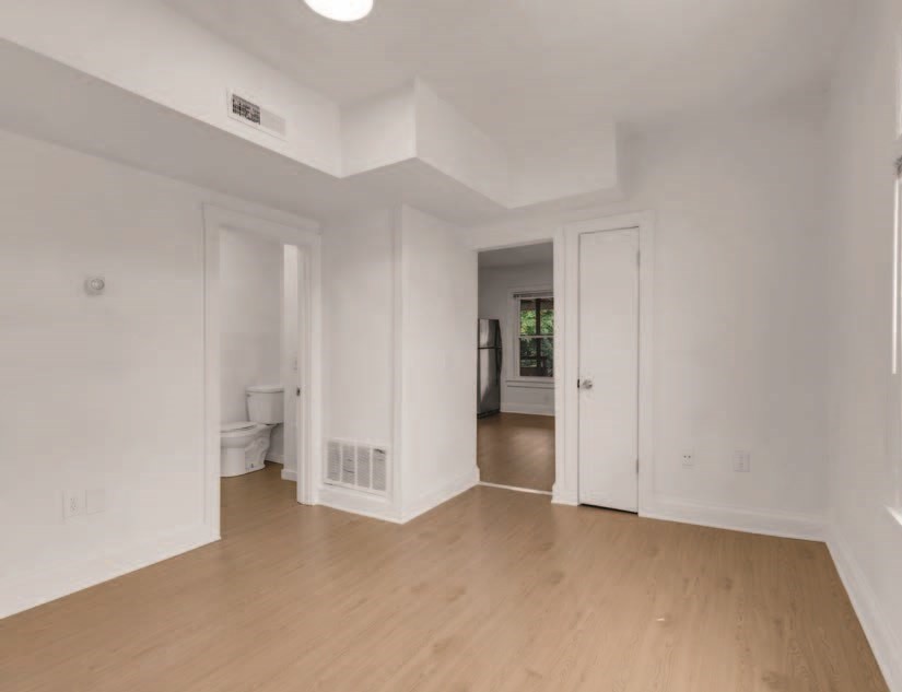 82 Malden St Property Photo 11