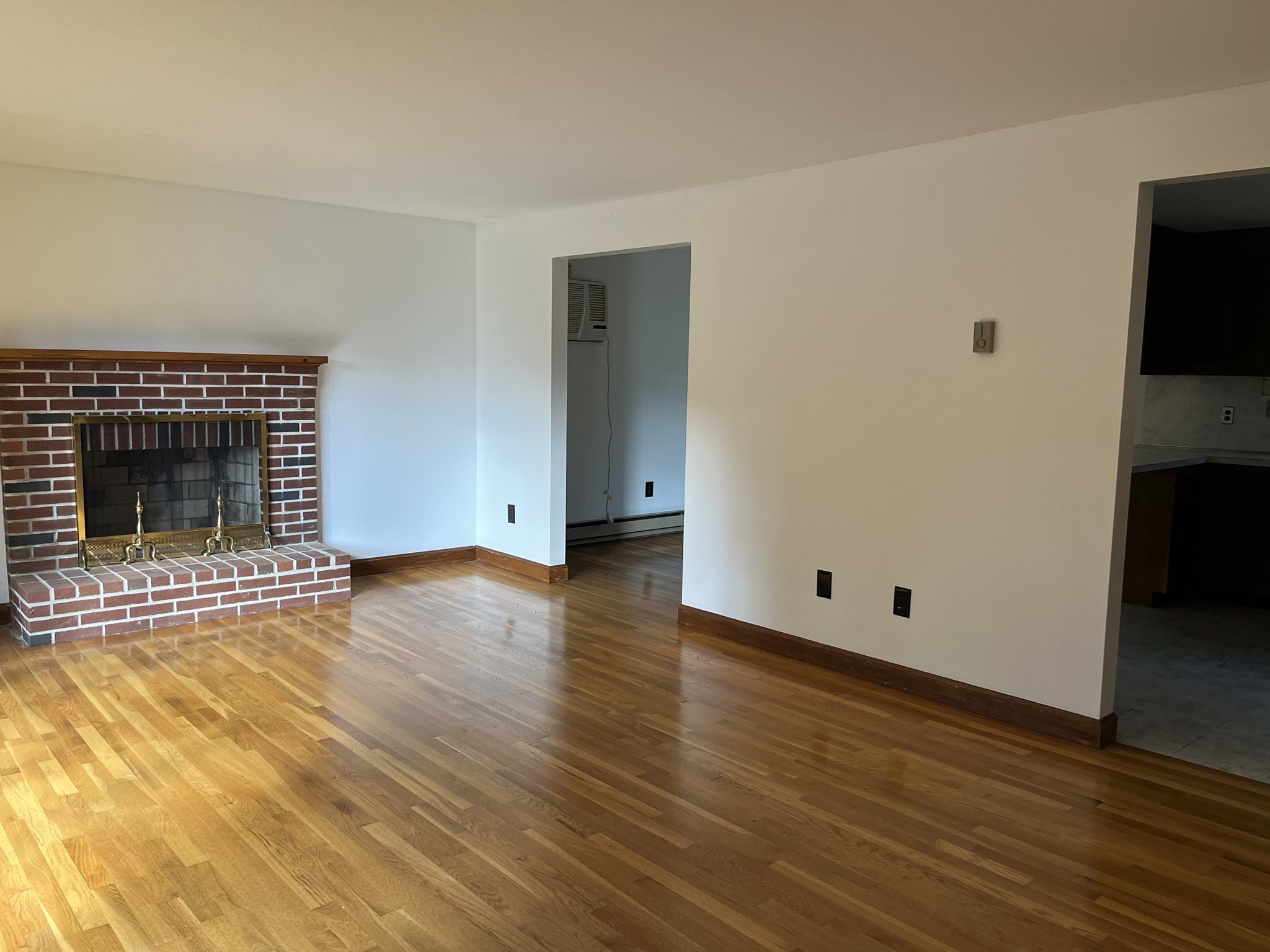 10 Douglas Drive Property Photo 5