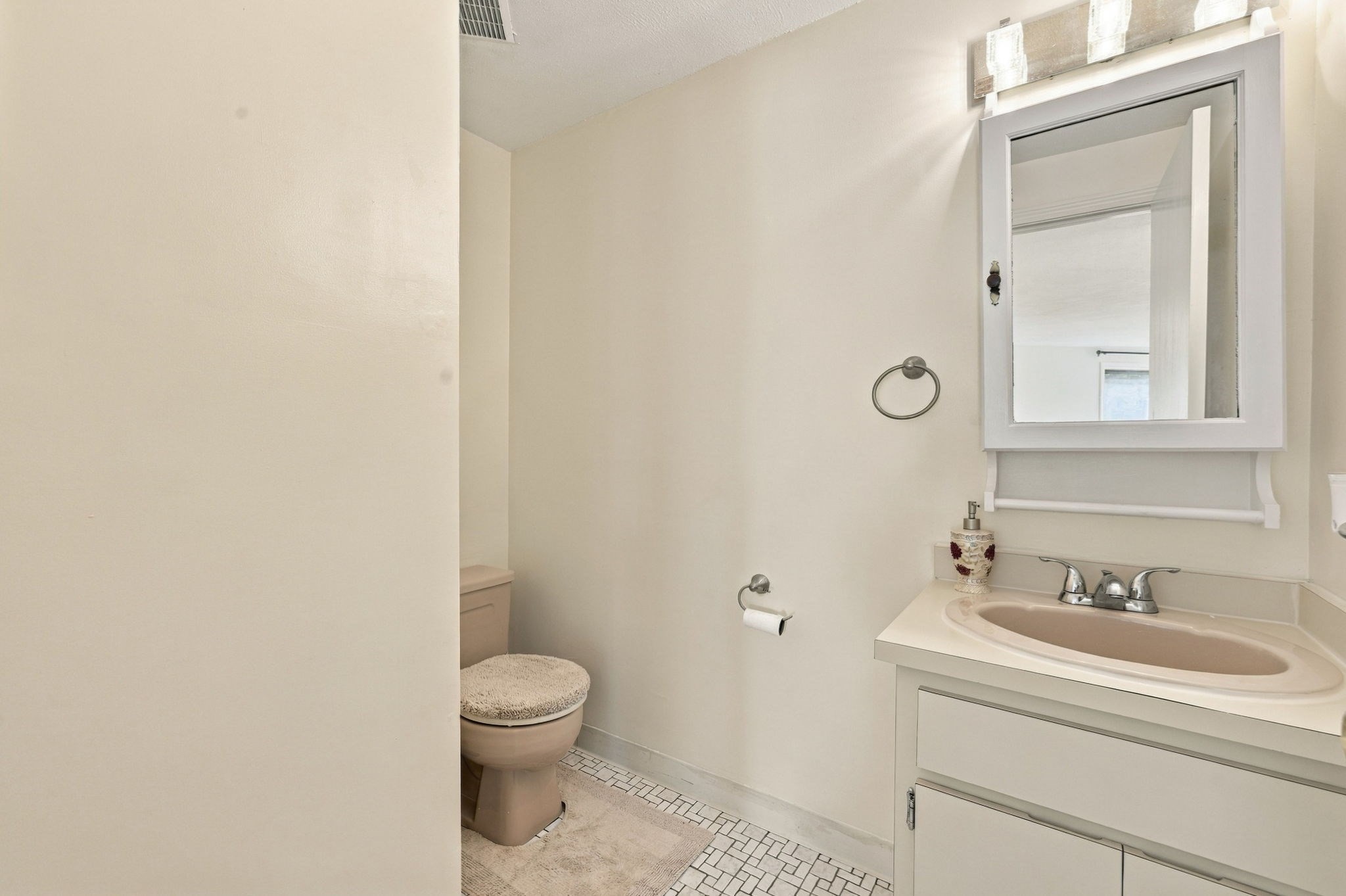 161 Leland Farm Rd # 161 Property Photo 15