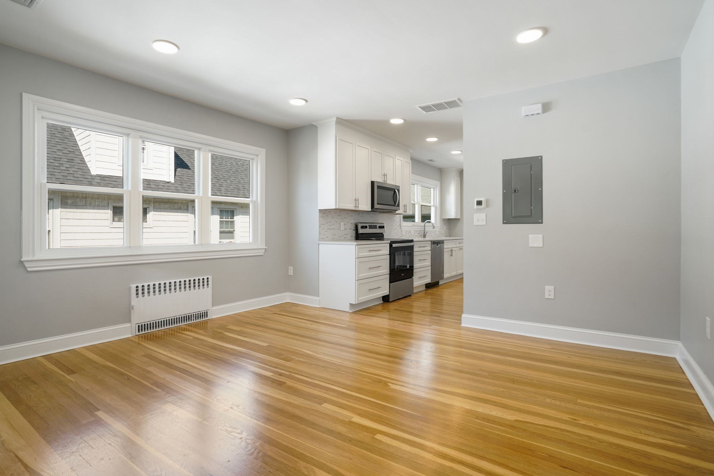107 Lake St # 2 Property Photo 5