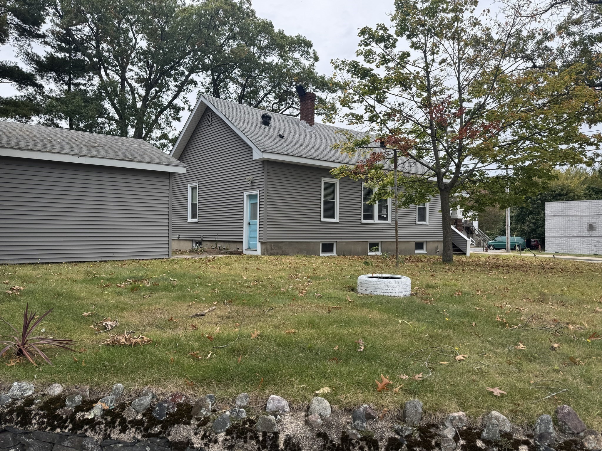 735 Washington St Property Photo 12