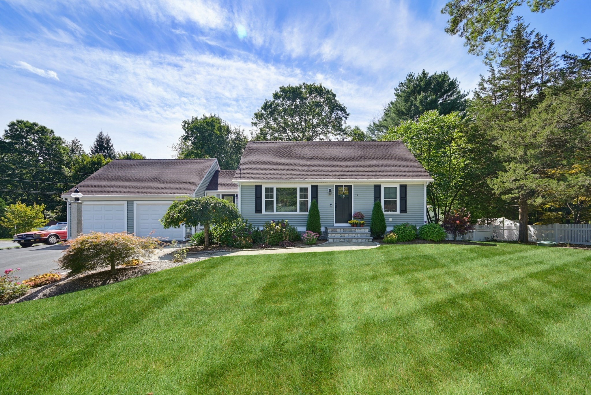 19 Walnut Property Photo 1