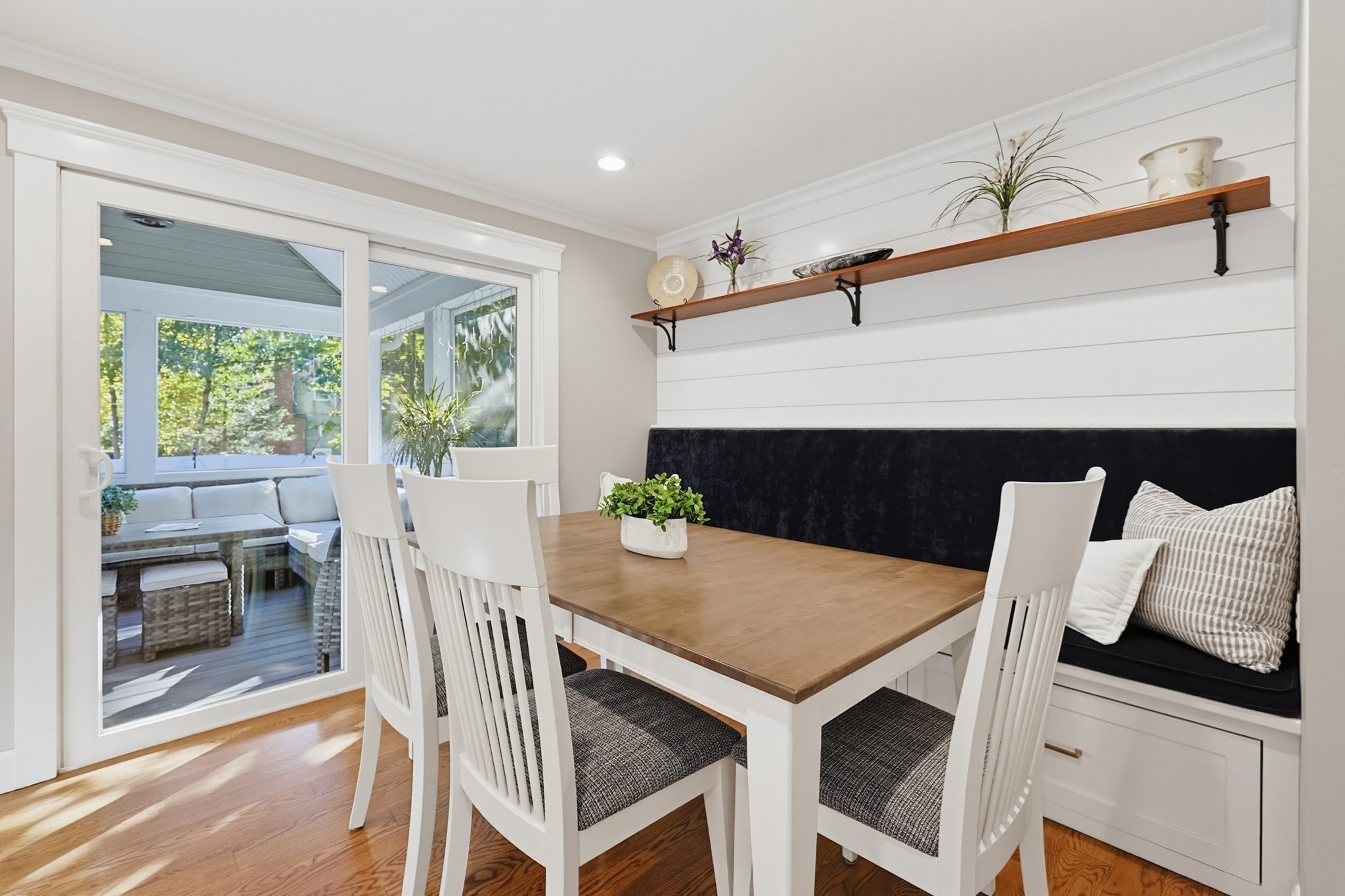 19 Walnut Street Property Photo 10