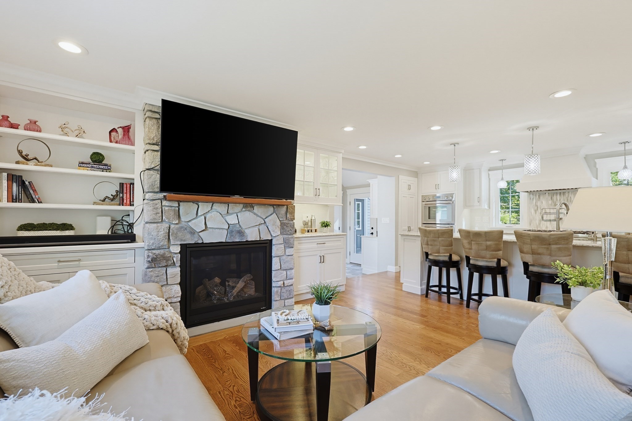 19 Walnut Street Property Photo 11