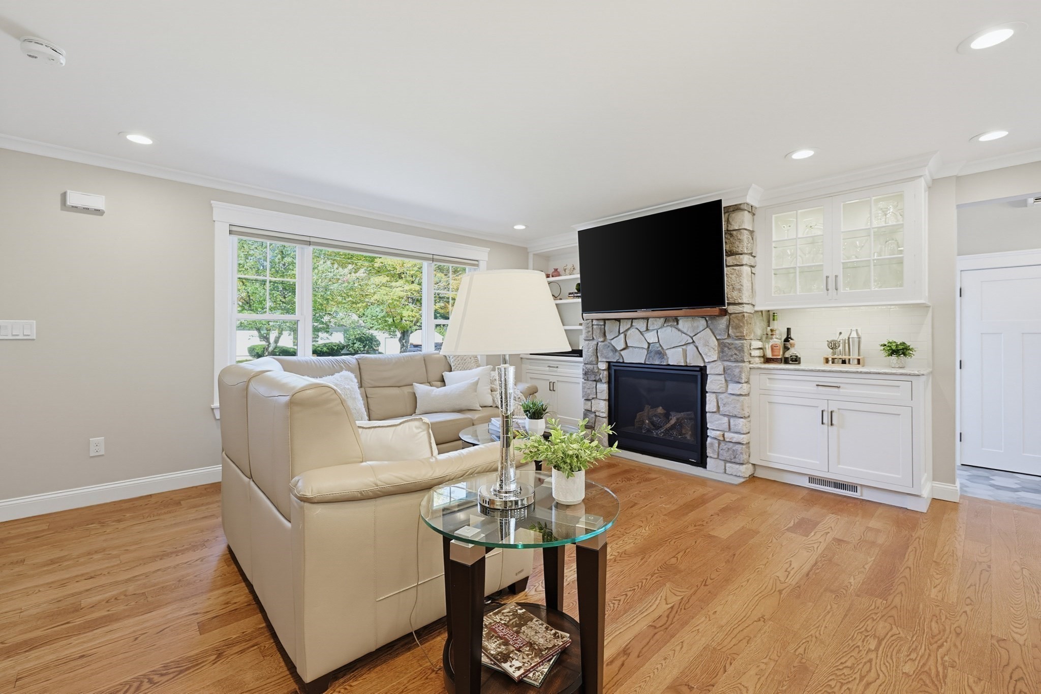19 Walnut Street Property Photo 14