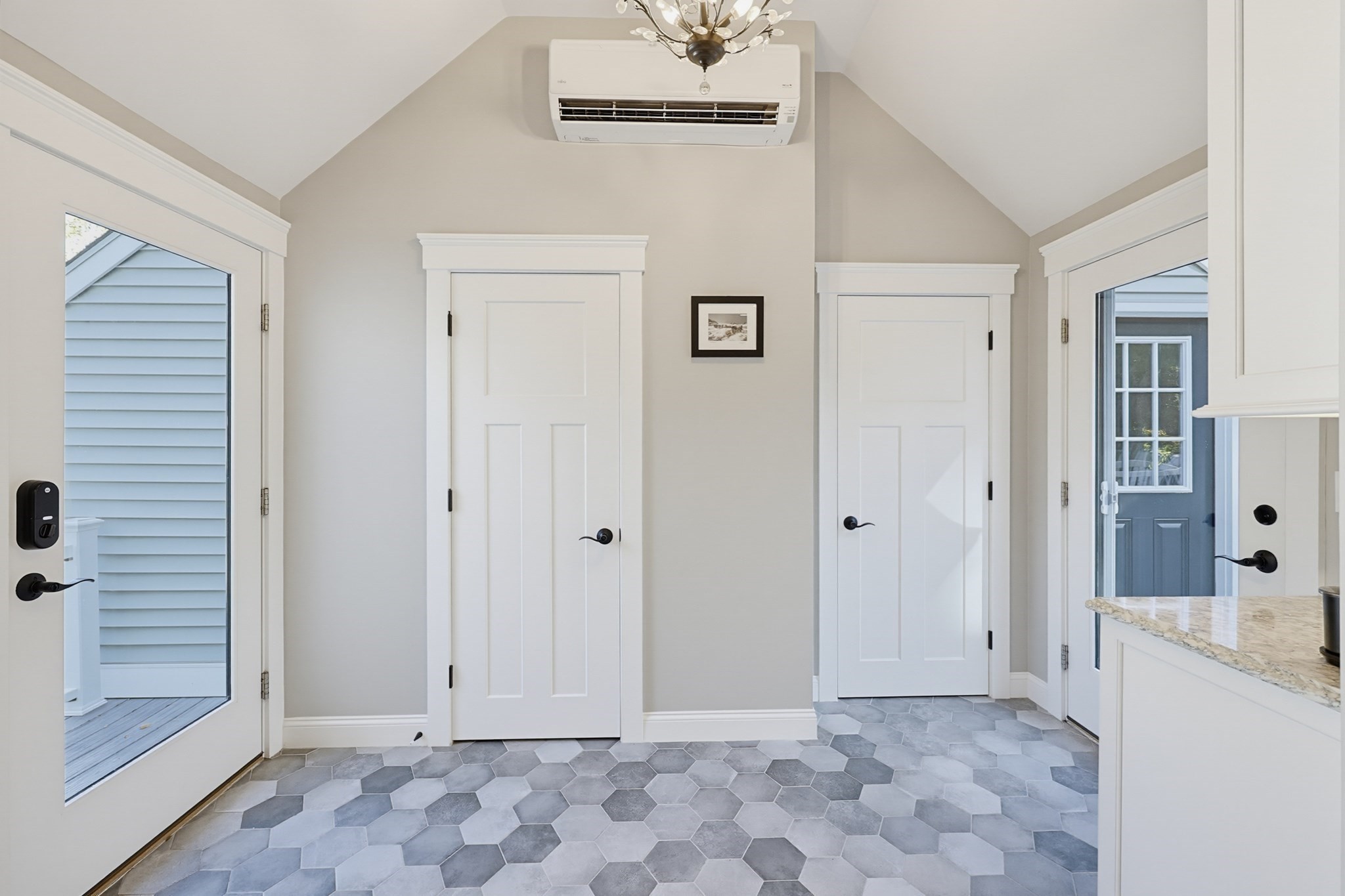 19 Walnut Street Property Photo 15