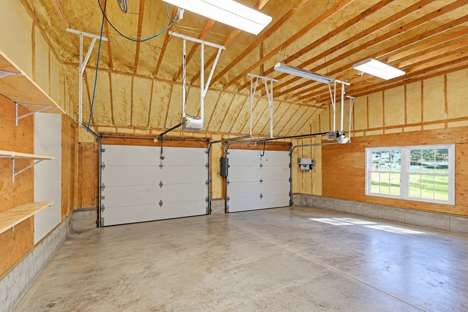 19 Walnut Street Property Photo 41