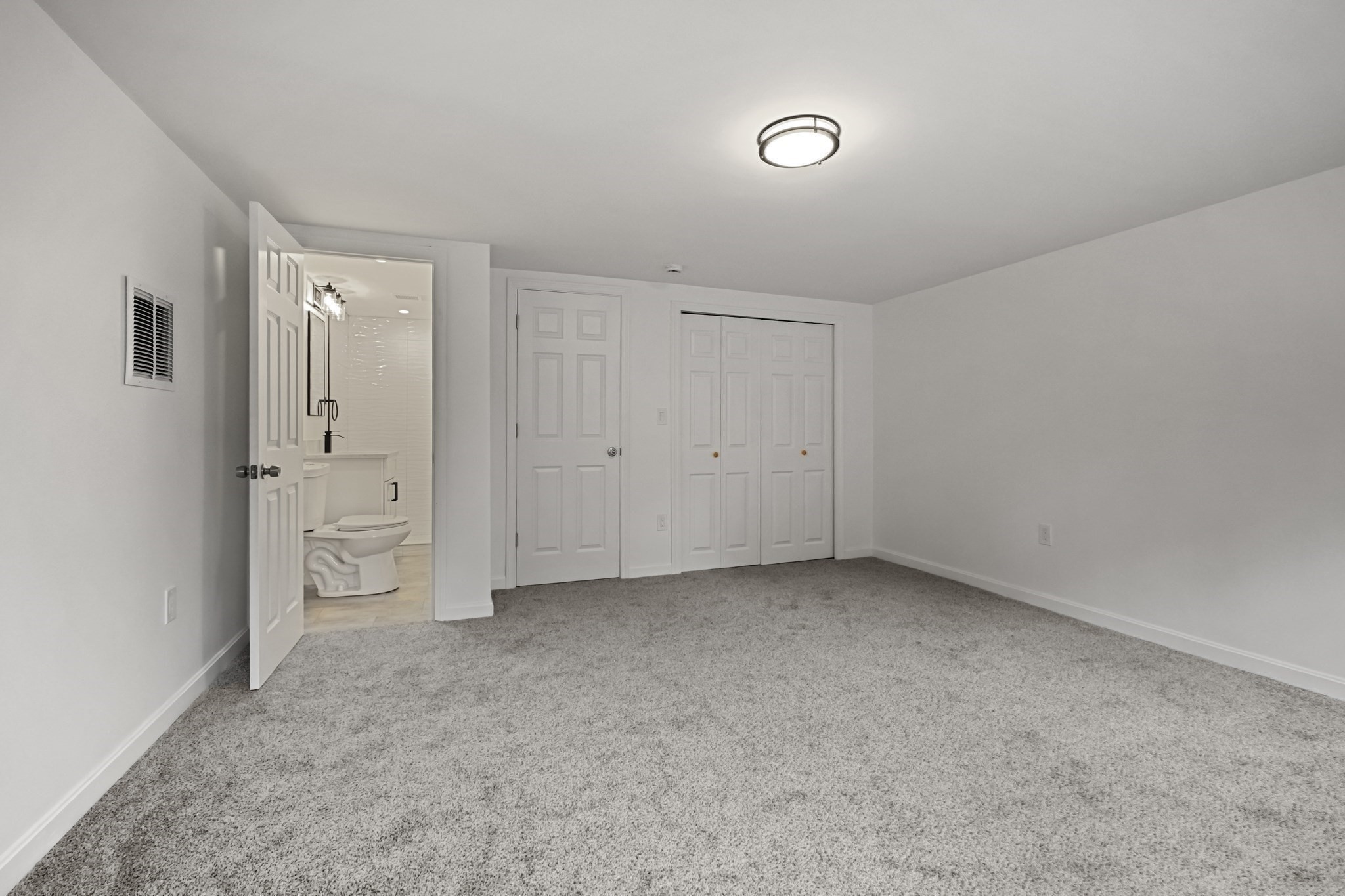 114 Valley Rd Property Photo 10