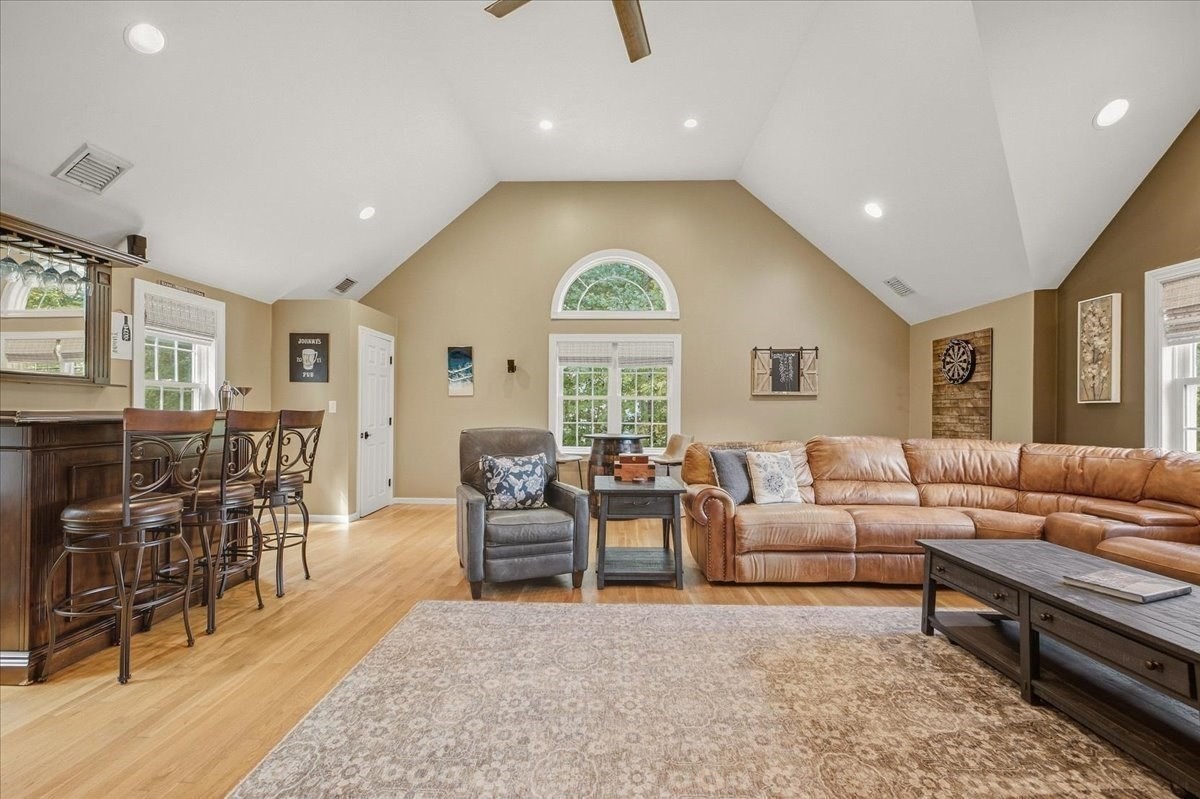 10 Meier Farm Property Photo 27