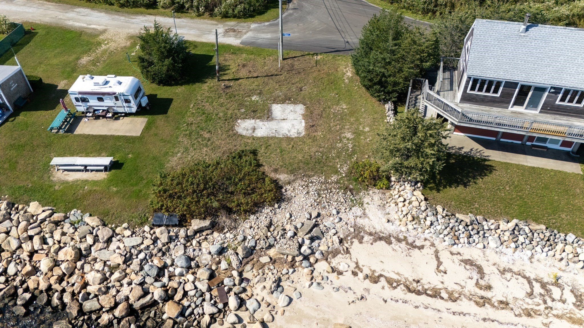 17 Shore Dr Property Photo 10