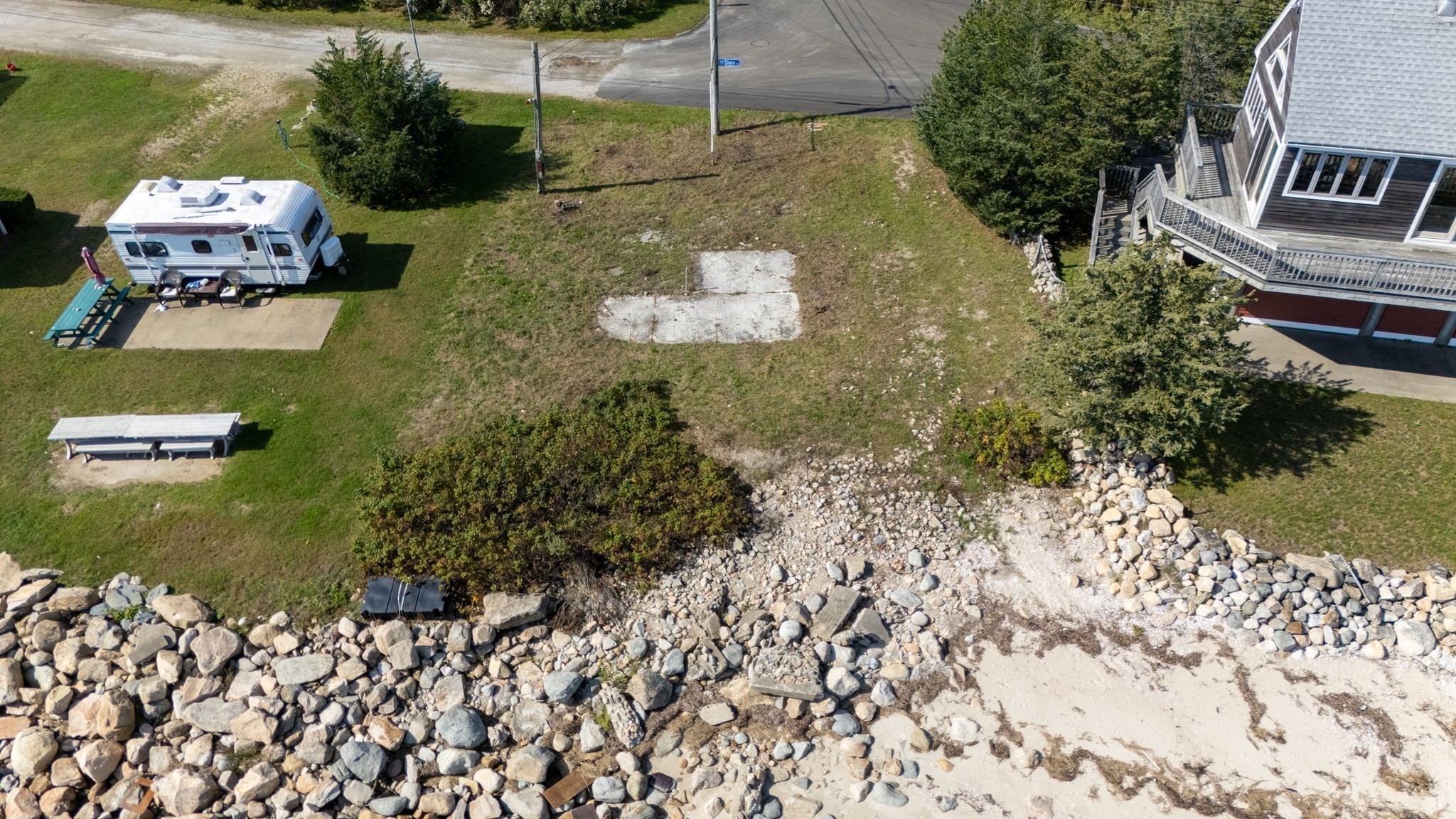 17 Shore Dr Property Photo 15