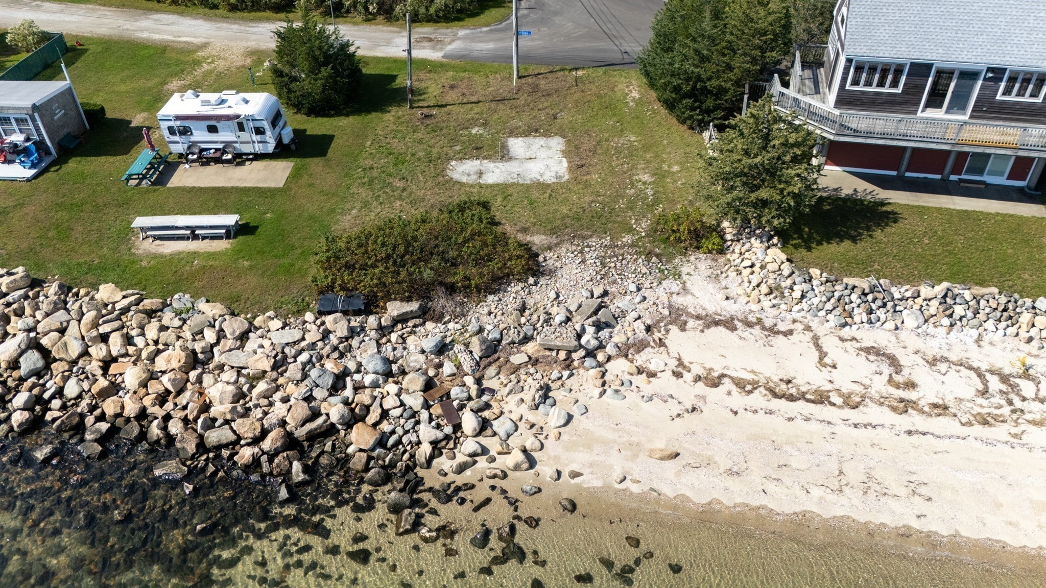 17 Shore Dr Property Photo 16